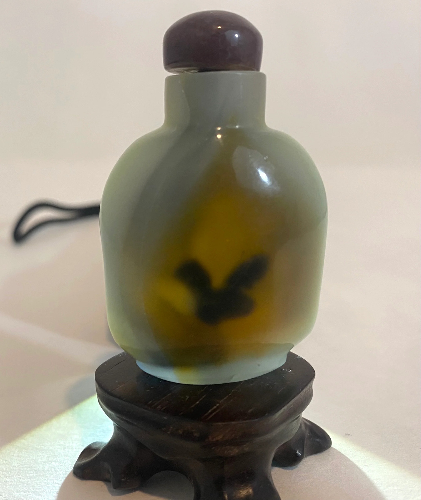 Antique Agate Snuff Bottle