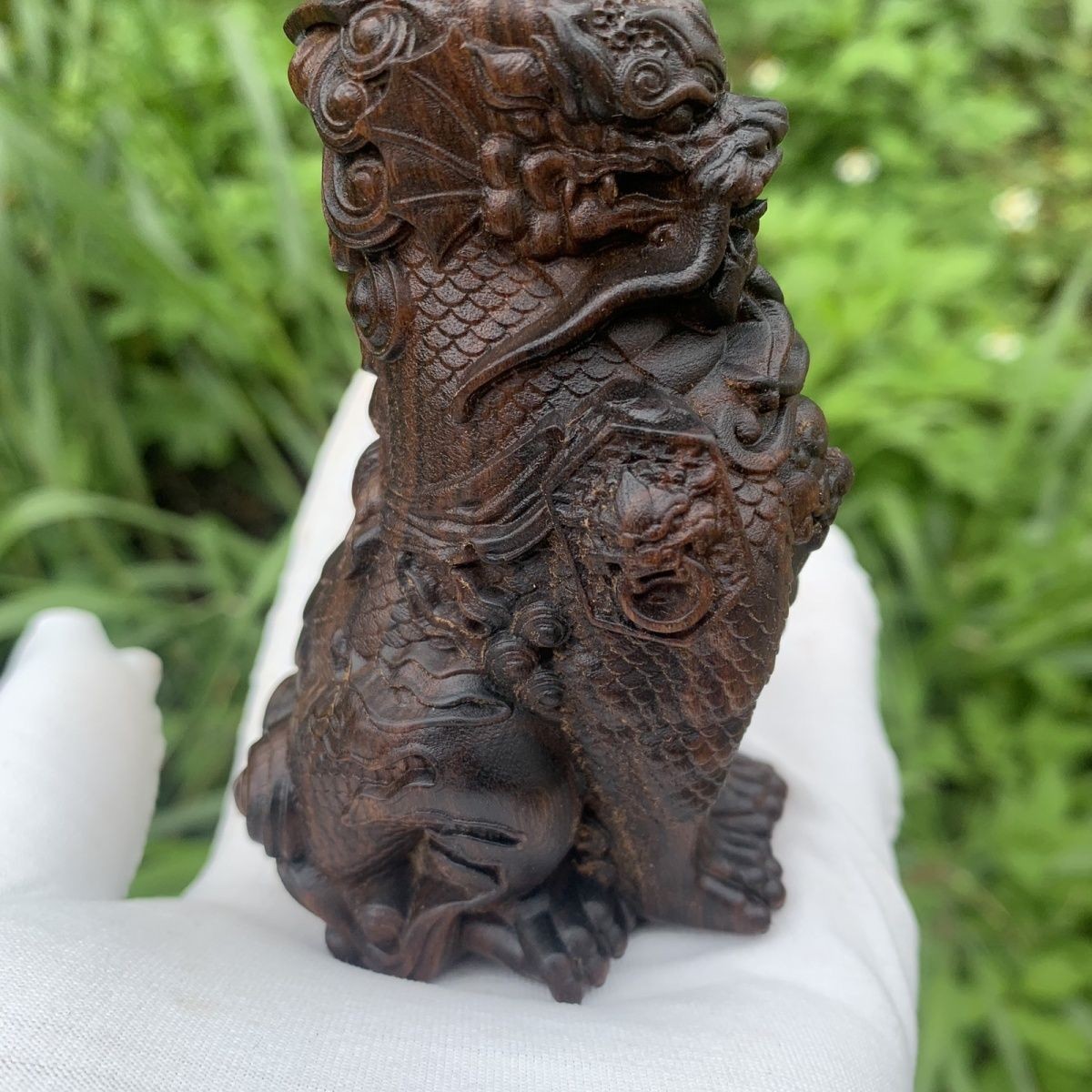 Wood Carved Qilin Statue Agarwood Handheld Ornament Lucky Collectible