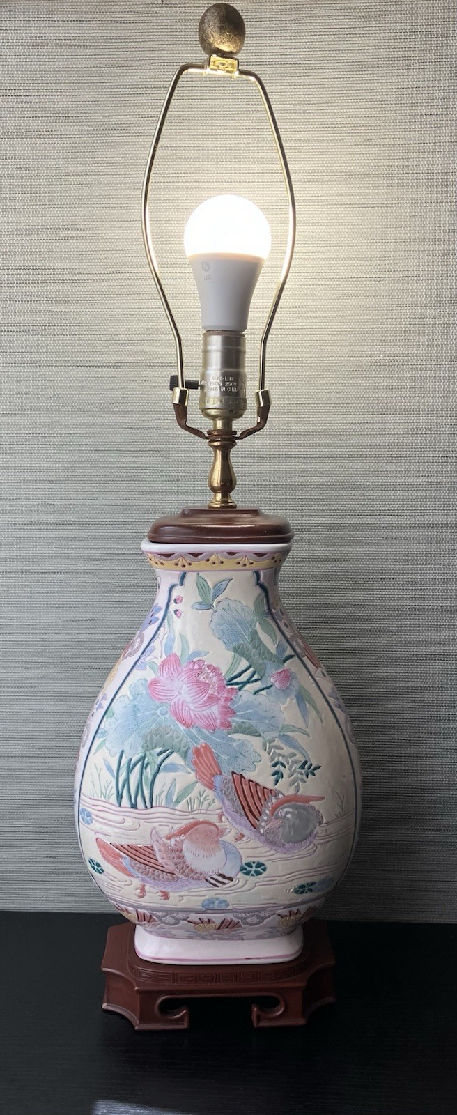 Vintage Chinese Porcelain Vase Lamp, Pink Chinese Mandarin Duck Design, Working