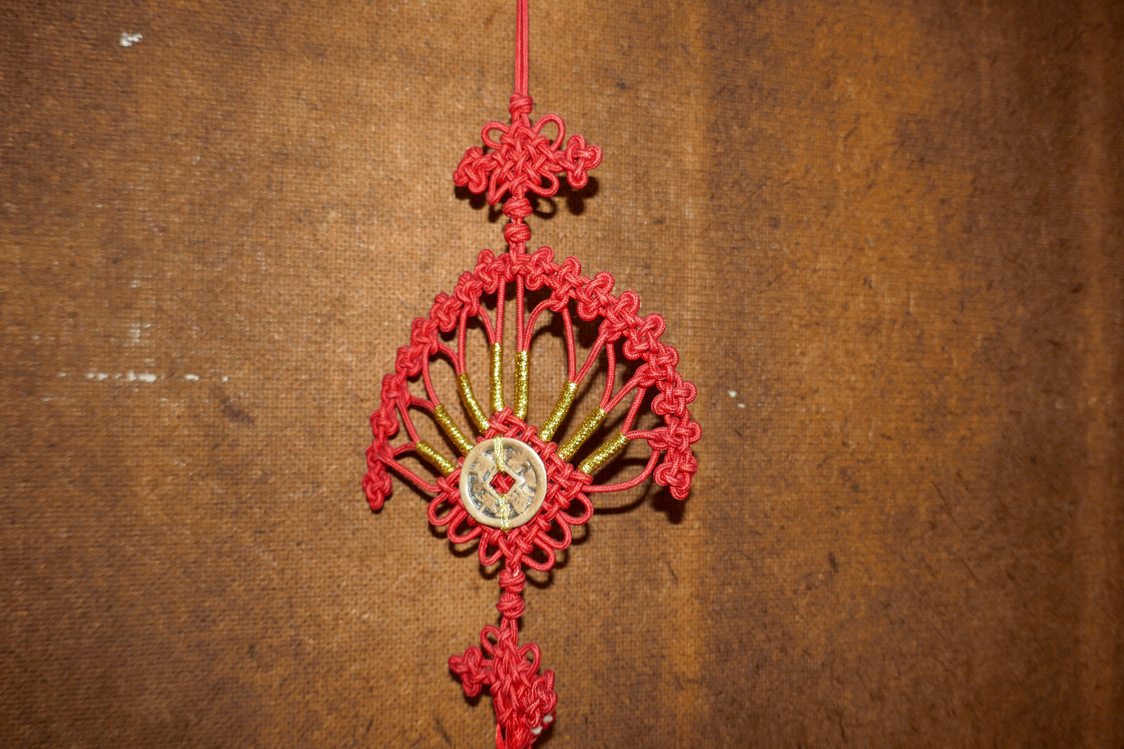 Large RED Double Tasseled Chinese Knot Wall Hanging Brass Medallion 6″W x 47″H