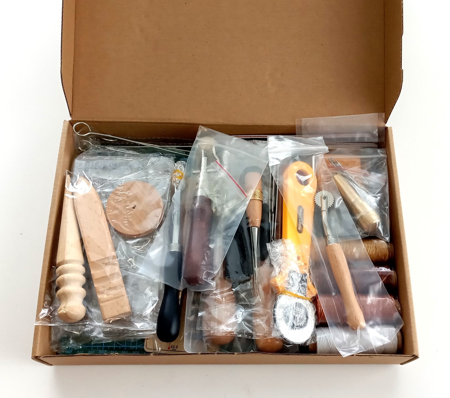 Leather Craft Tool Kit Set for DIY Stitching, Cutting, Skiving & Repair – M0028