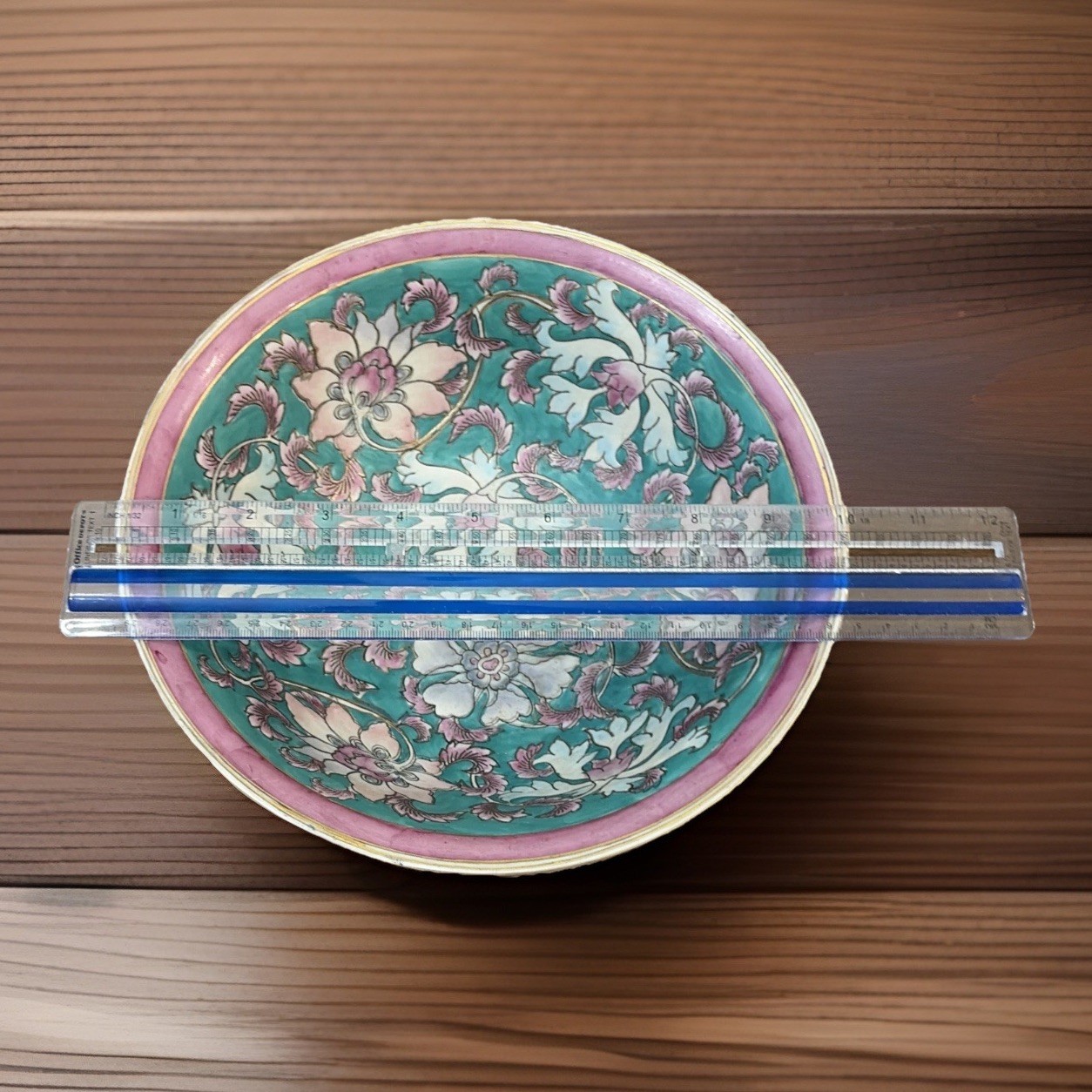 Vtg Chinese Enamel Cloisonné Bowl & Stand Made In Macau Green Mauve White Gold