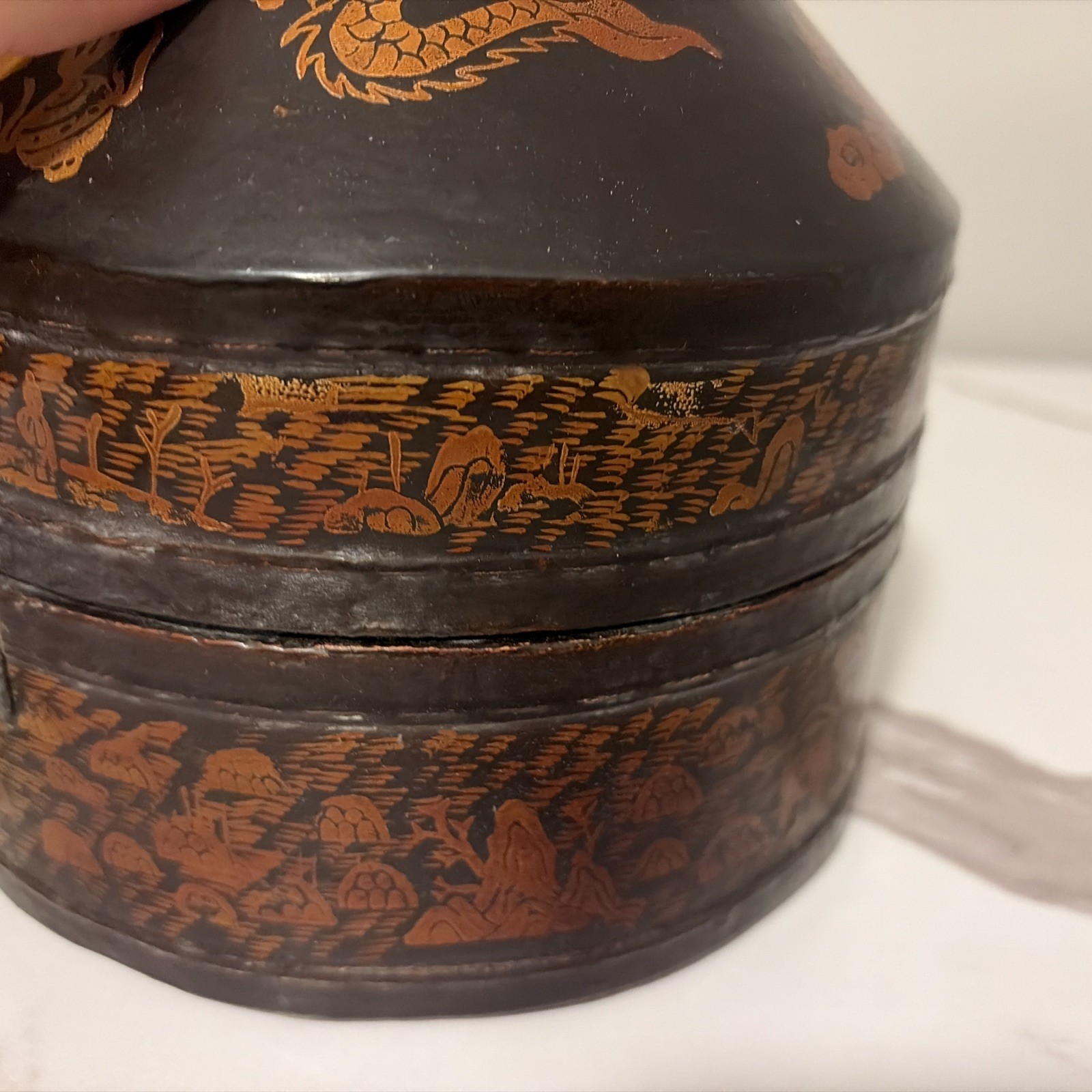 Oriental Vintage Lacquer Wooden Caddy Dresser Case Set Dragons