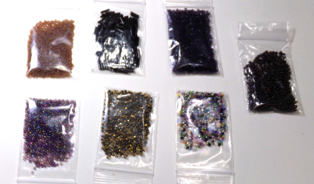 Seed Beads 8/0 Glass 82.3g 2.9oz Jewelry Craft Lot AF6