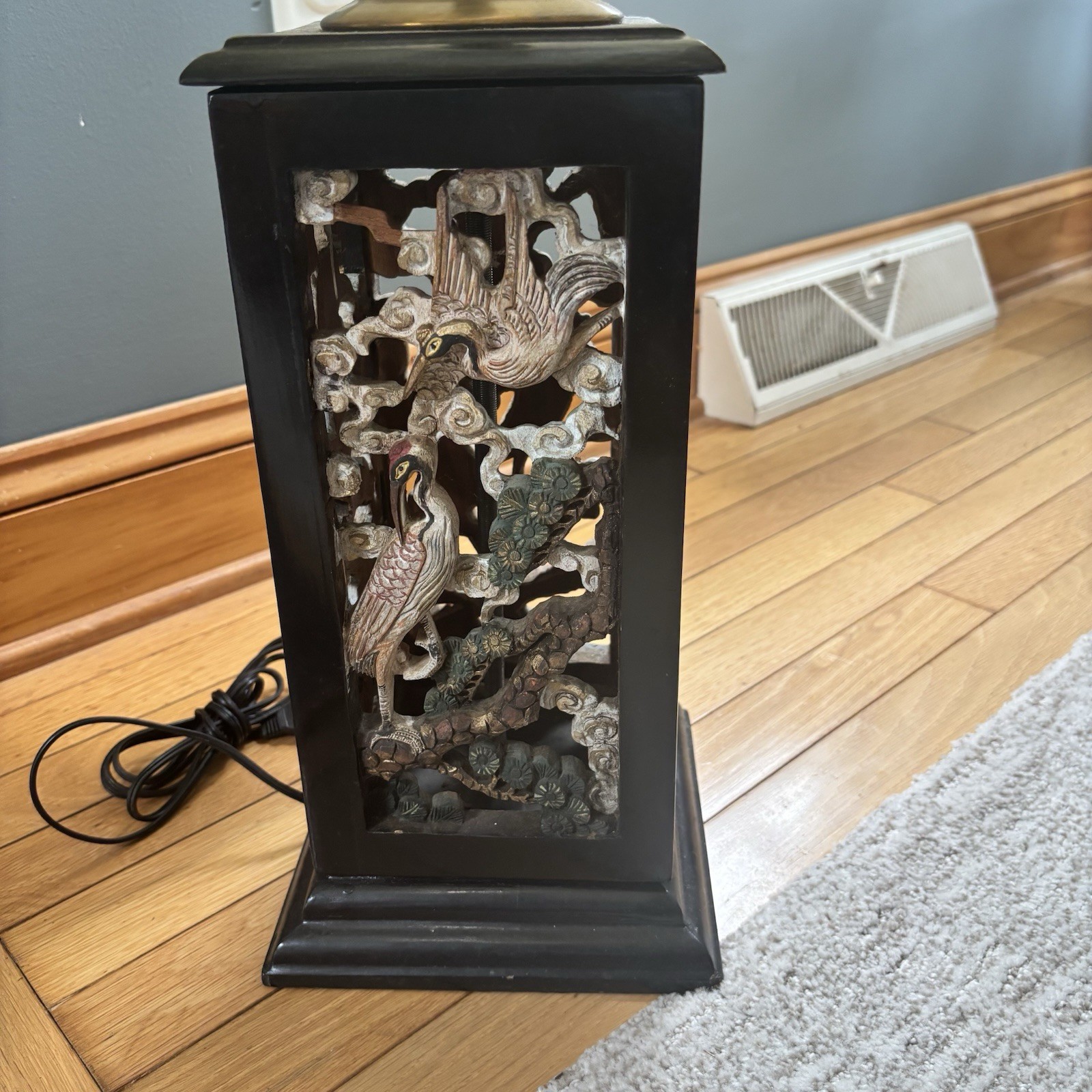 Rare Asian Inspired Intricate Hand Carved Bird Cutouts Table Lamp 31” Tall FLAW