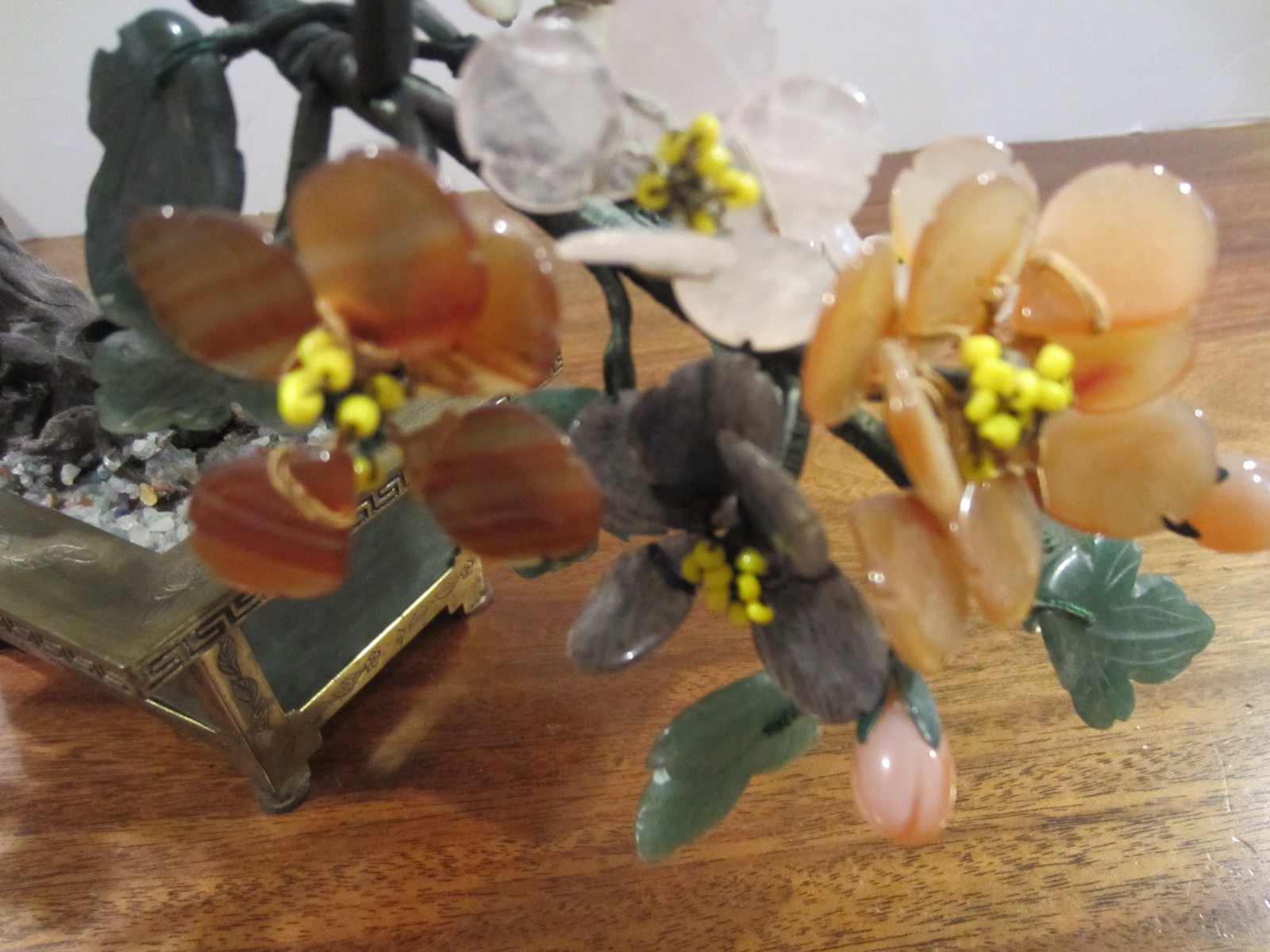large jade/stone bonsai tree with many flowers of jade, agate, amethyst,& others