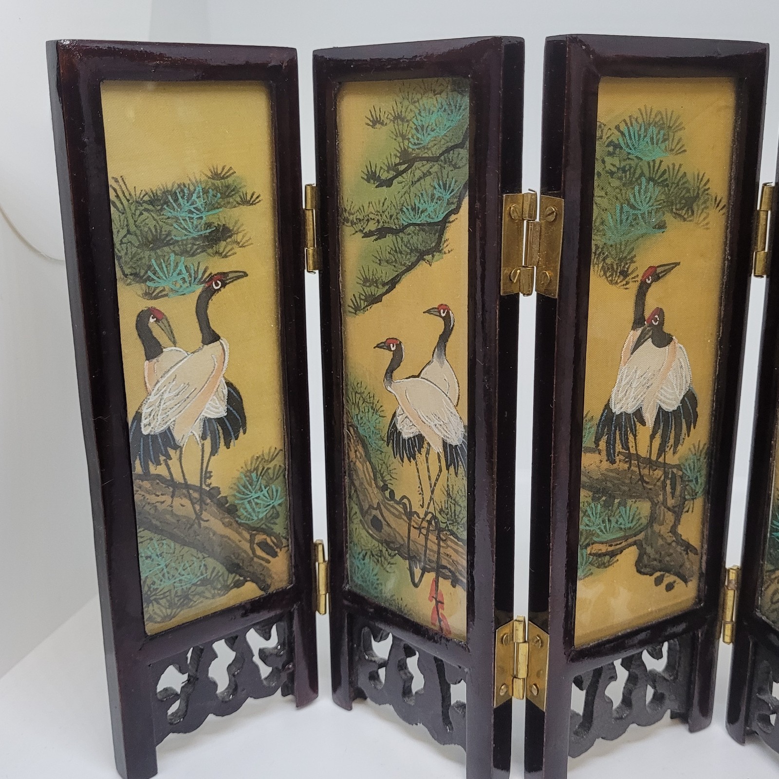 Small Vintage Chinese Folding Tabletop Screen 4 Panel 2 Sided 9.5″ x 6.75 “