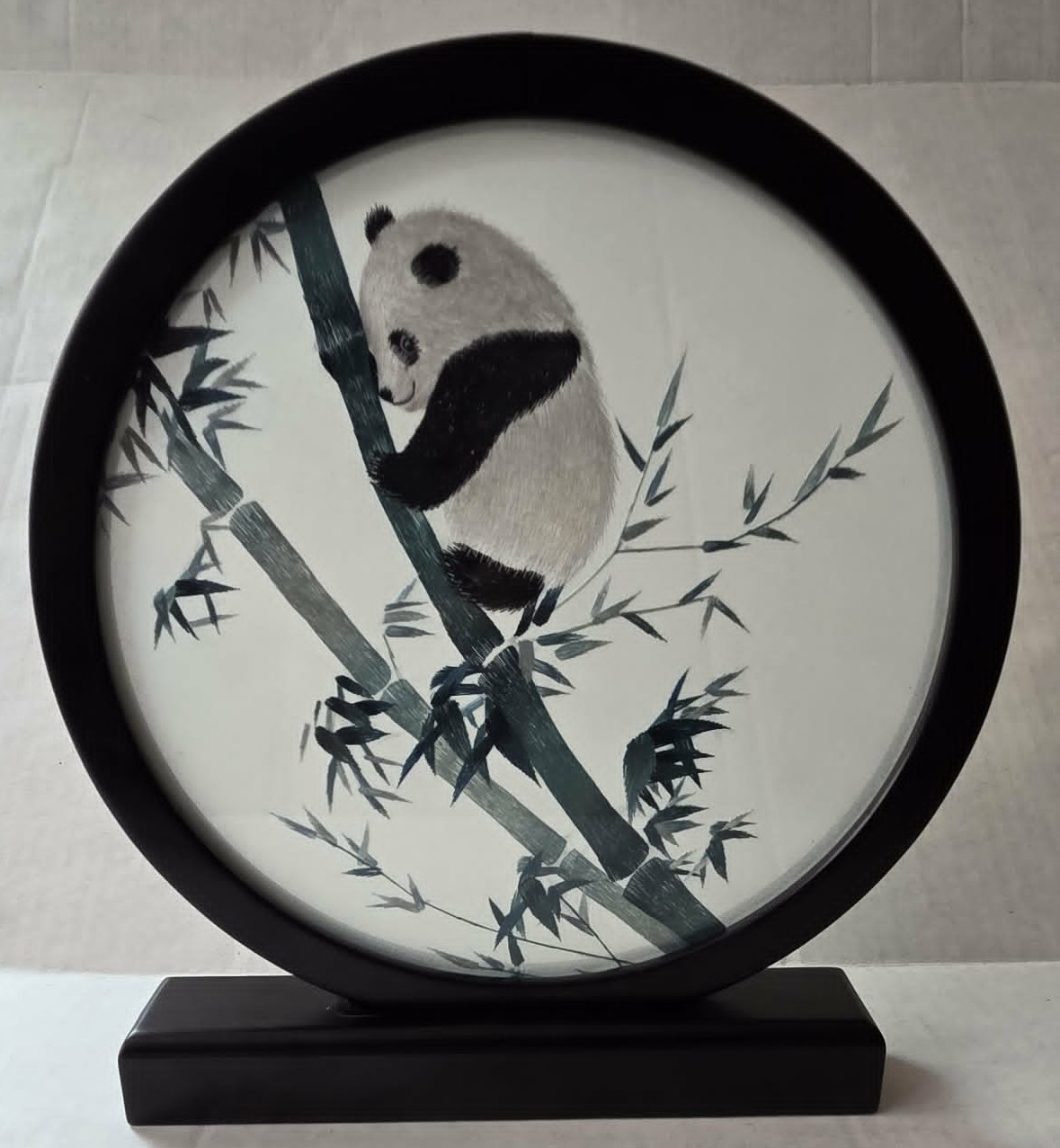 Vintage Chinese Panda Suzhou Double Sided Silk Embroidery Wooden Screen #HC250