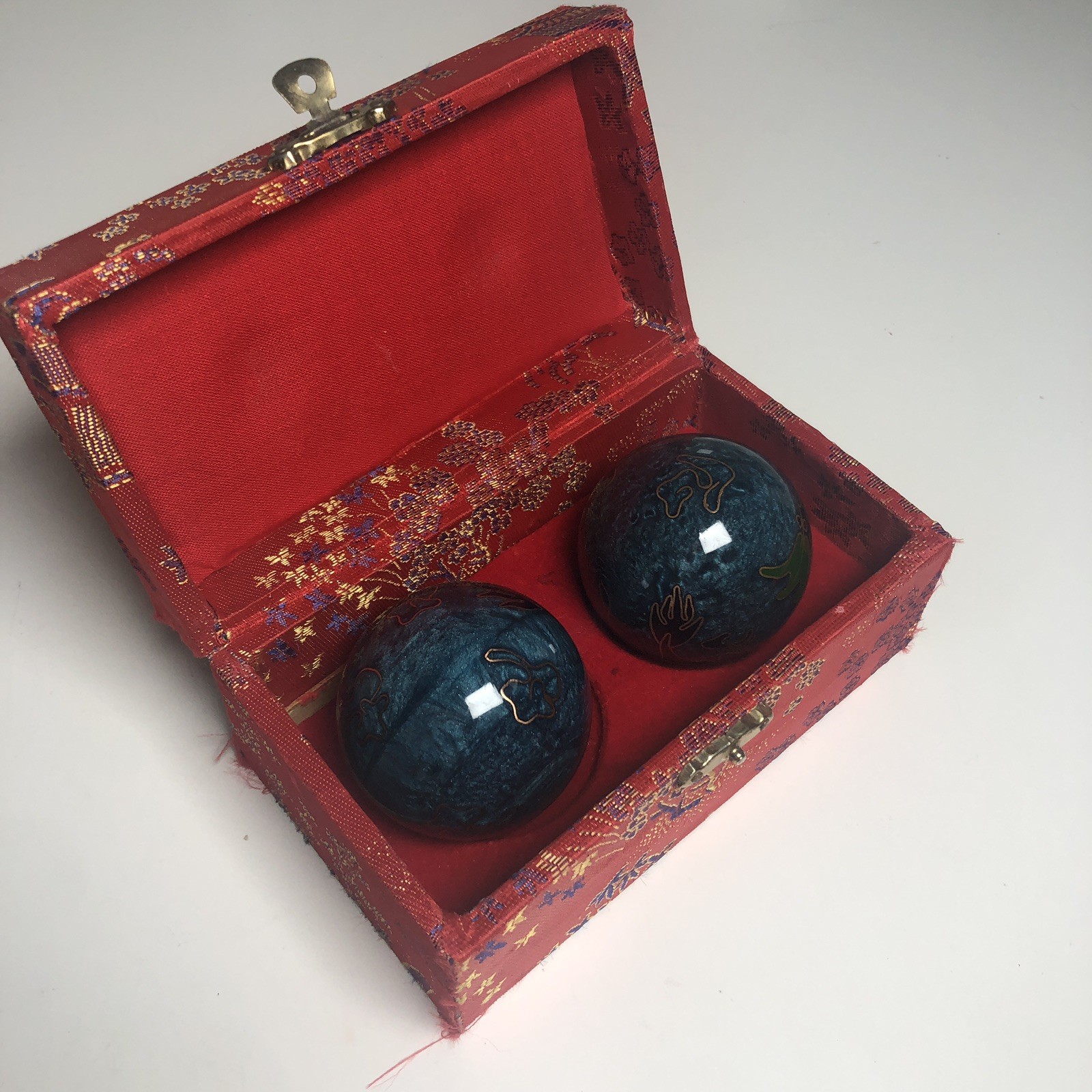 VTG Chinese Hand BaoDing IRON Balls Musical Chime Blue Black Box