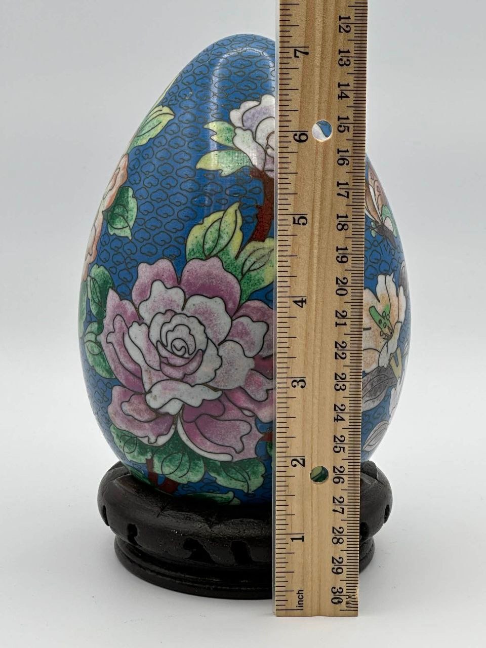 Vintage Chinese Cloisonné Enamel Egg on Wood Stand Floral Design H 7.25″