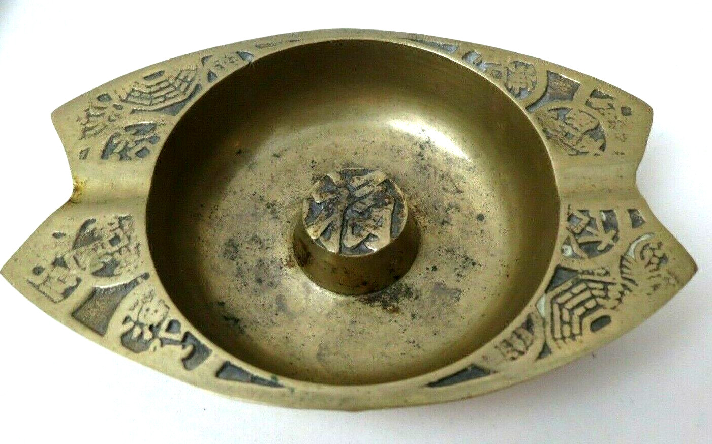 Heavy Weight Solid Brass Asian Theme Ashtray Antique Brass 5.5″