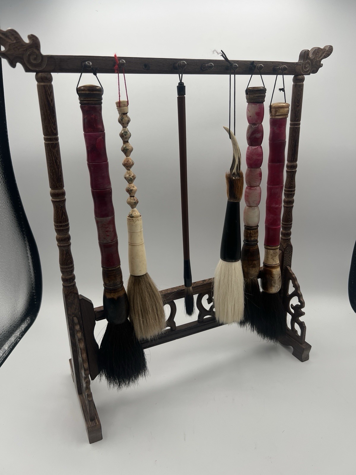 Antique CHINESE Calligraphy Hanging Brush Rosewood Display Stand & Brush Set