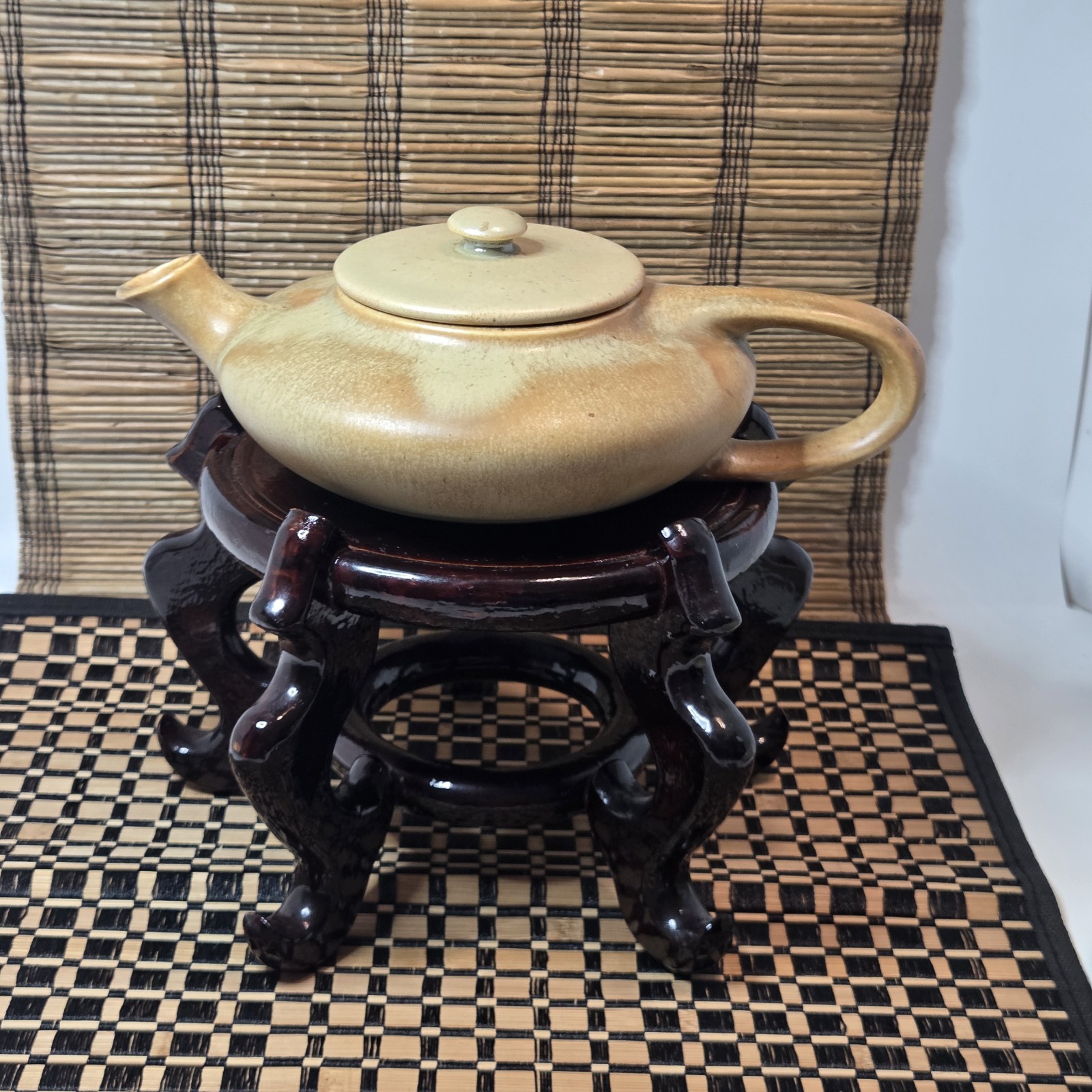 Asian Style Dark Wood Vase Collectible Pedestal Riser Stand 5 Feet 5.25″ H READ