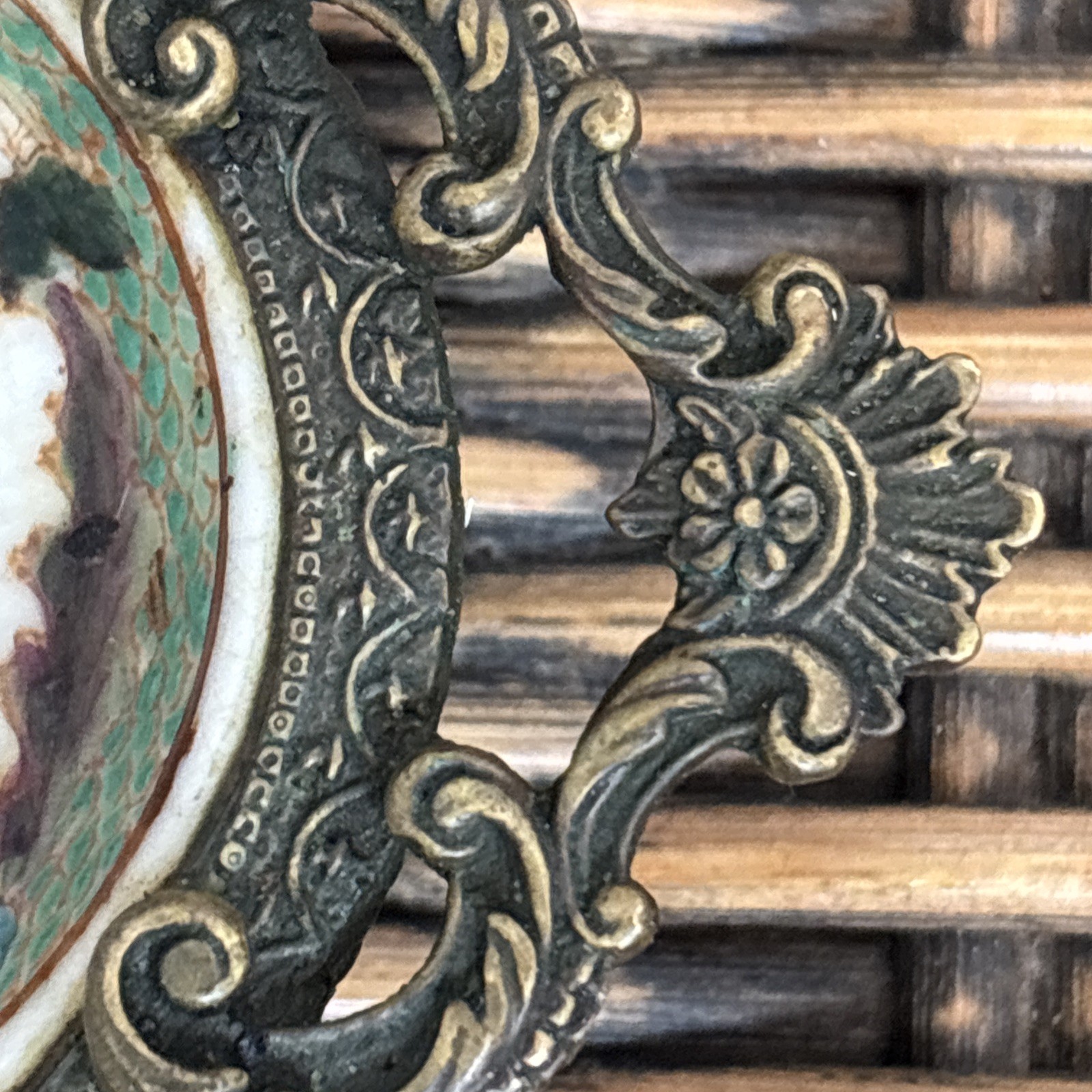 Vintage Hua Ping / Rong Tang Zhi Porcelain Brass Footed Soap or Trinket Dish
