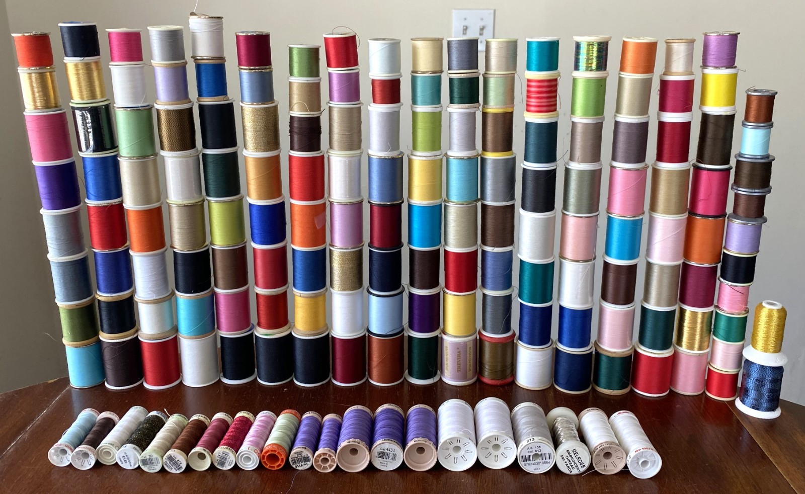 169 Sewing Quilting Upholstery Embroidery Thread Wooden & Plastic Spools Lot