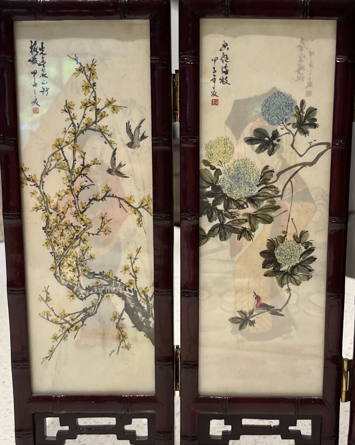 Chinese Table Top 4 Panel Folding Screen Decor Mini screens- Women /Flowers