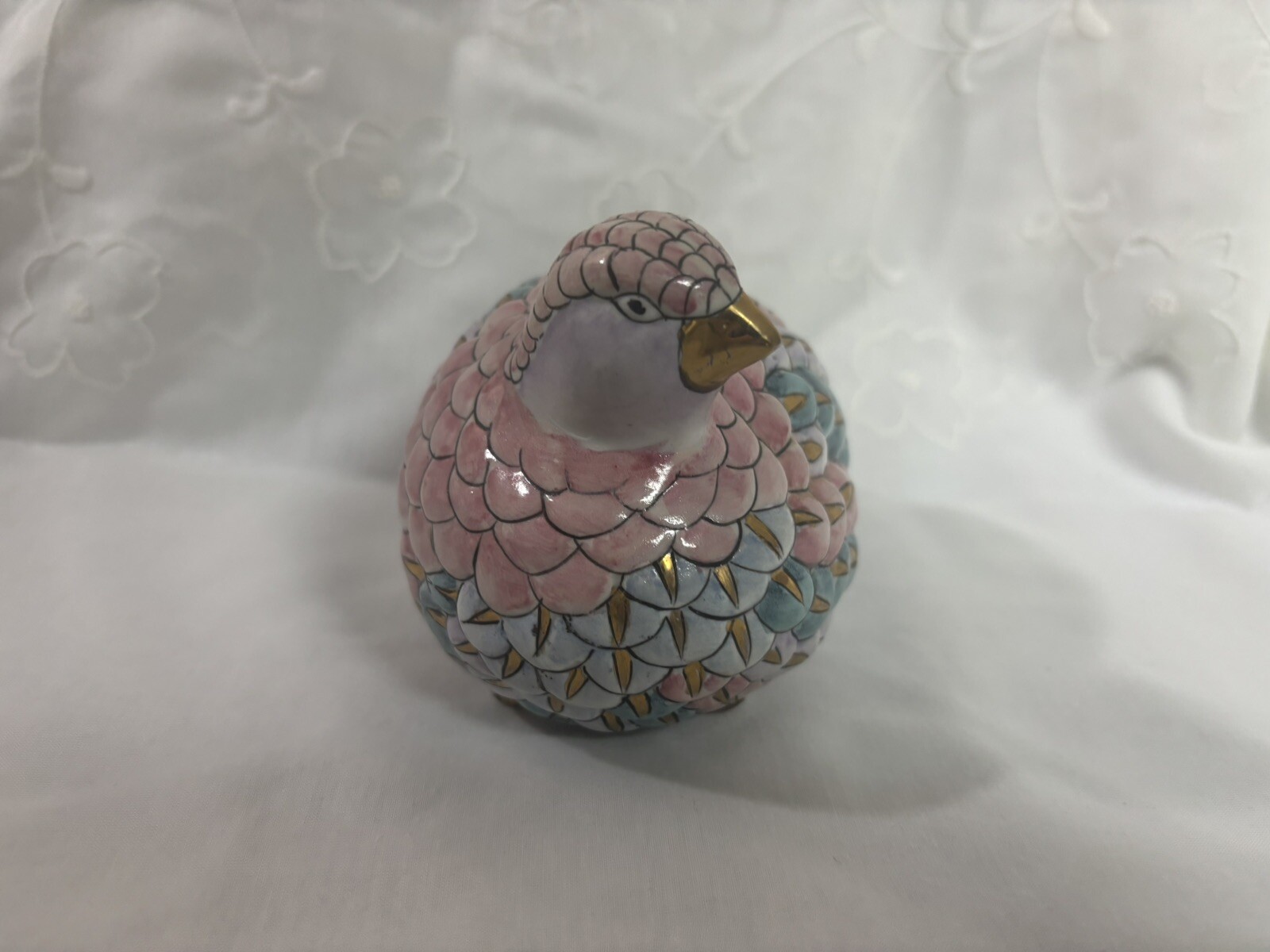 RARE Vintage H.F.P Macau Ceramic Love Birds Doves Chinese Porcelain TOYO