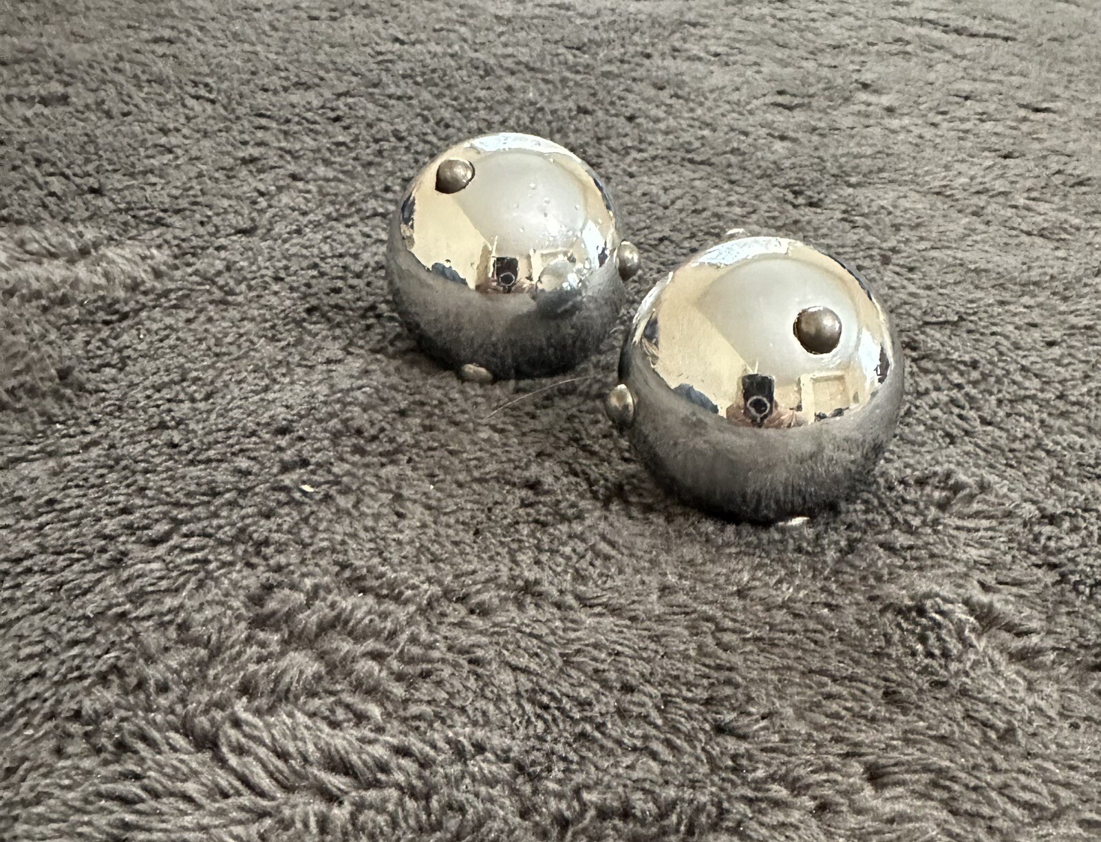 Chinese Health Balls – Yin Yang – Silver Metal Balls Used No Box