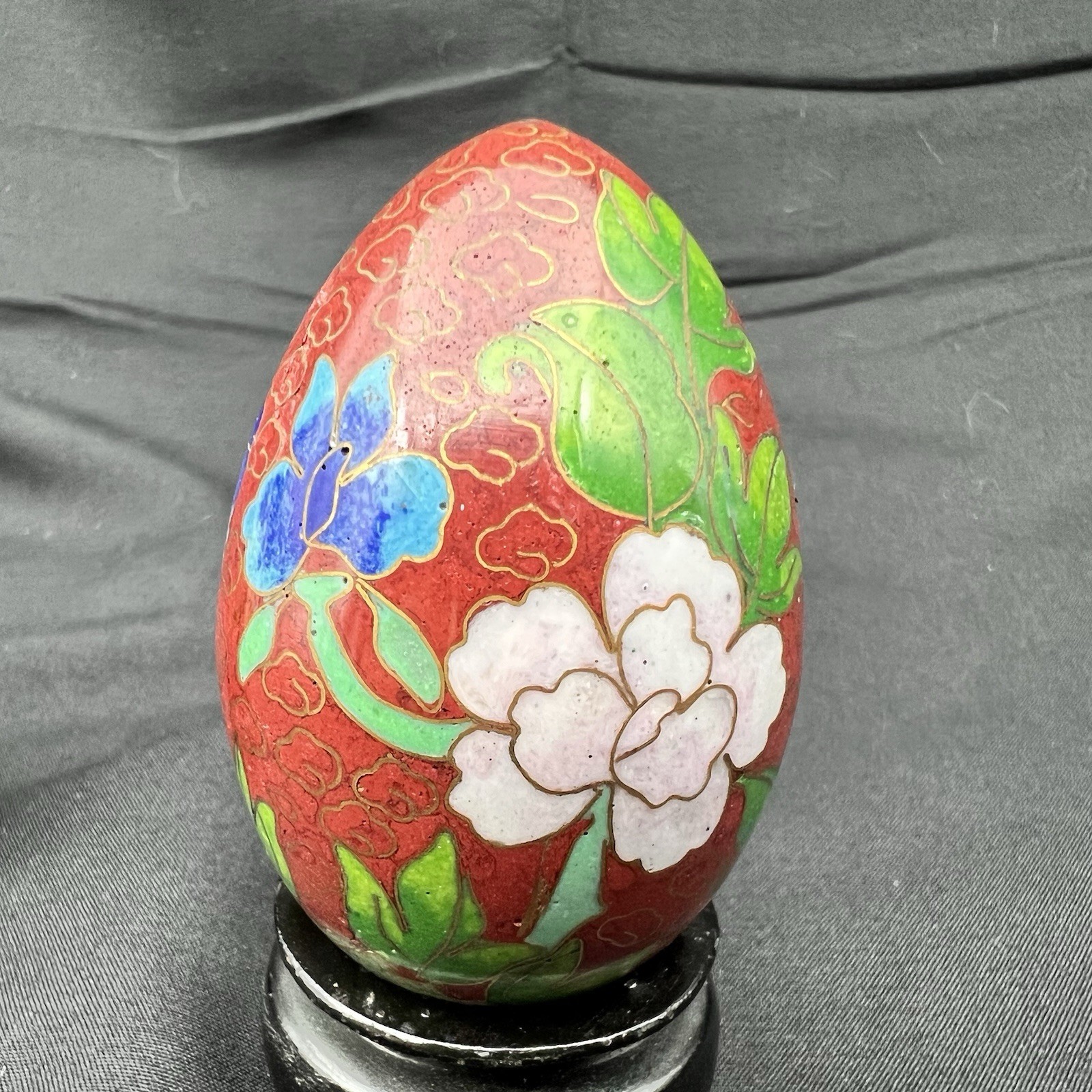 Vintage Chinese Cloisonne Enamel Egg Pair Red Blue Floral w Wood Stands