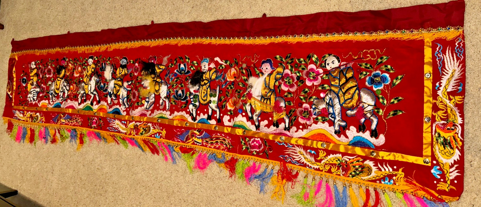 9′ LONG ASIAN WALL HANGING TAPESTRY chinese textile art BEARDS ON MEN rod Loops