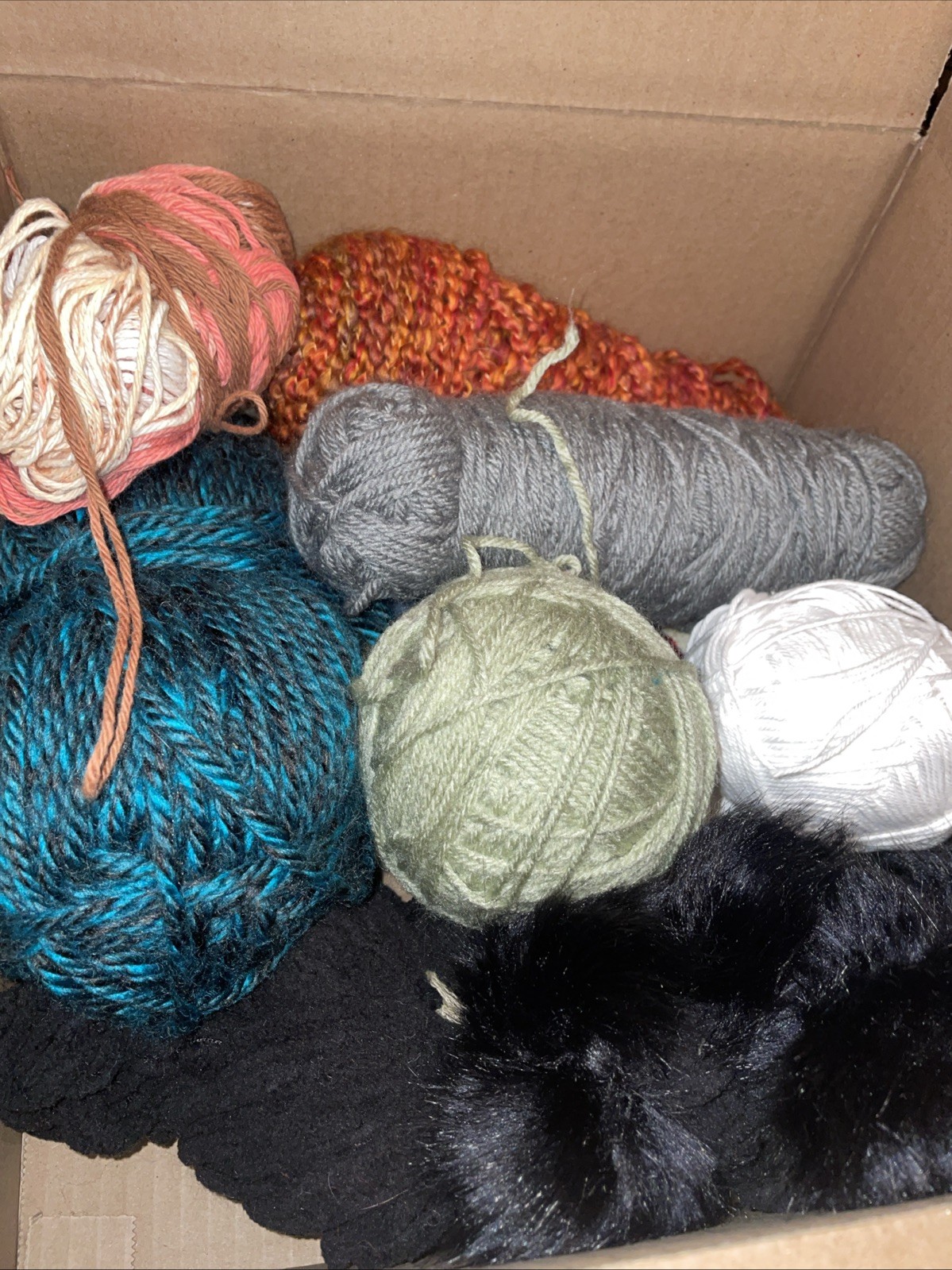 2 lbs Mixed Scrap Yarn Lot Assorted Colors, Sizes & Fiber Content