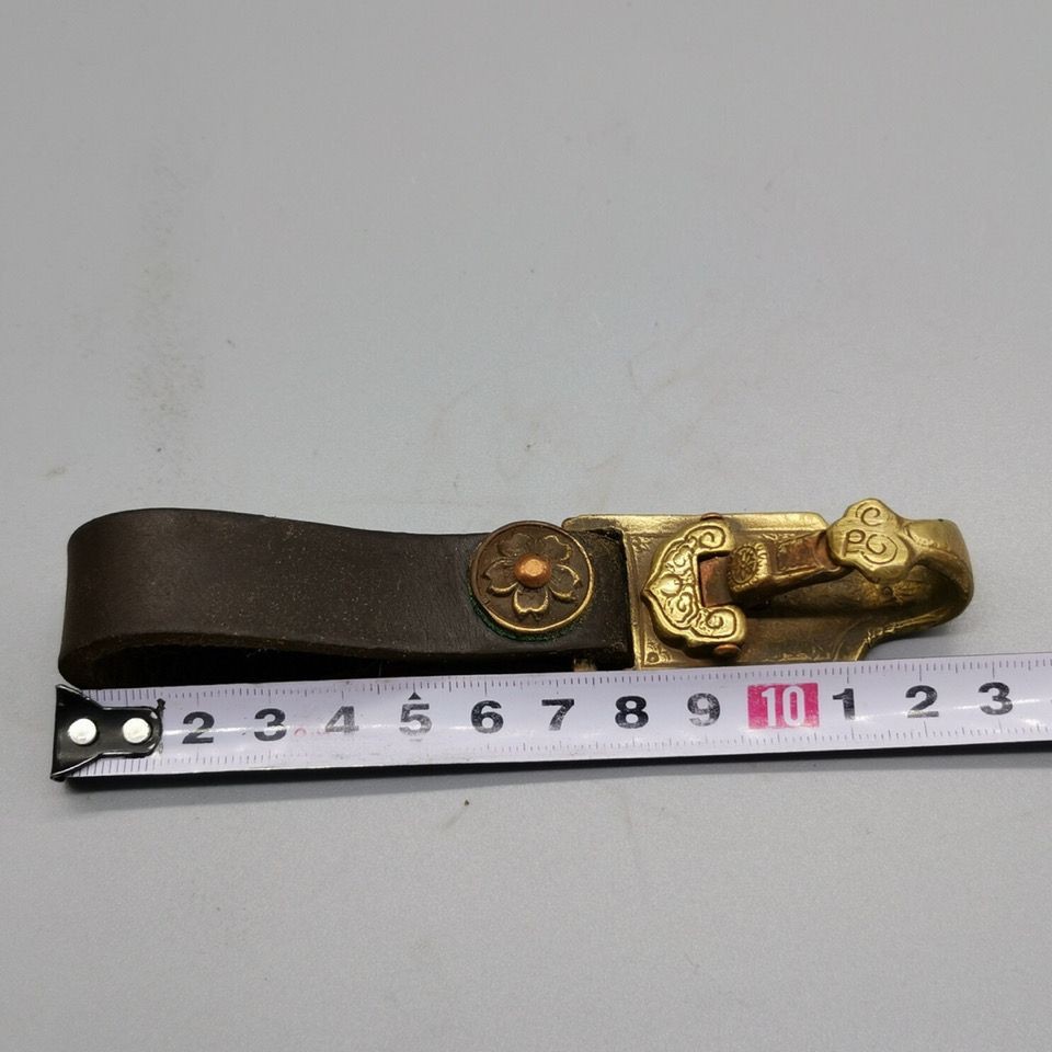 Brass Antique Copper Belt Buckle Men’s Waist Hanging Keychain Pendant Accessory