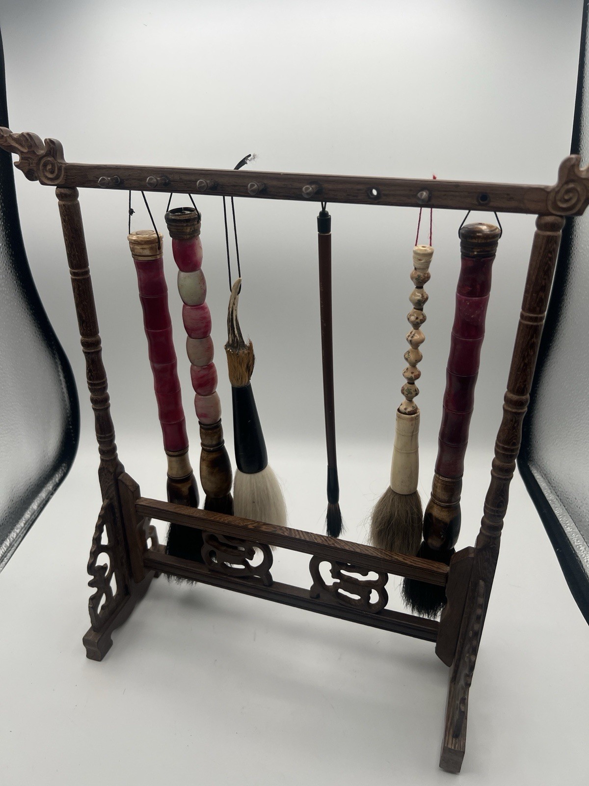 Antique CHINESE Calligraphy Hanging Brush Rosewood Display Stand & Brush Set