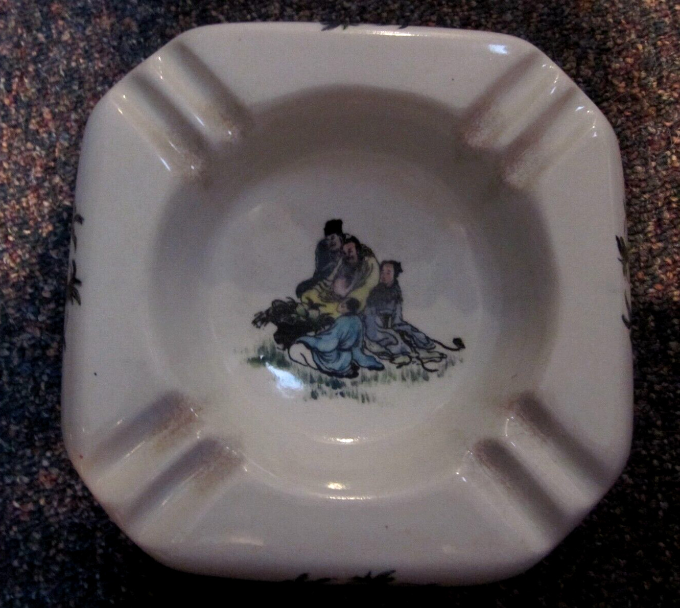 VINTAGE ASHTRAY RARE ASIAN CHINESE LARGE HEAVY POTERY MEN & WOMAN w/FLOWERS