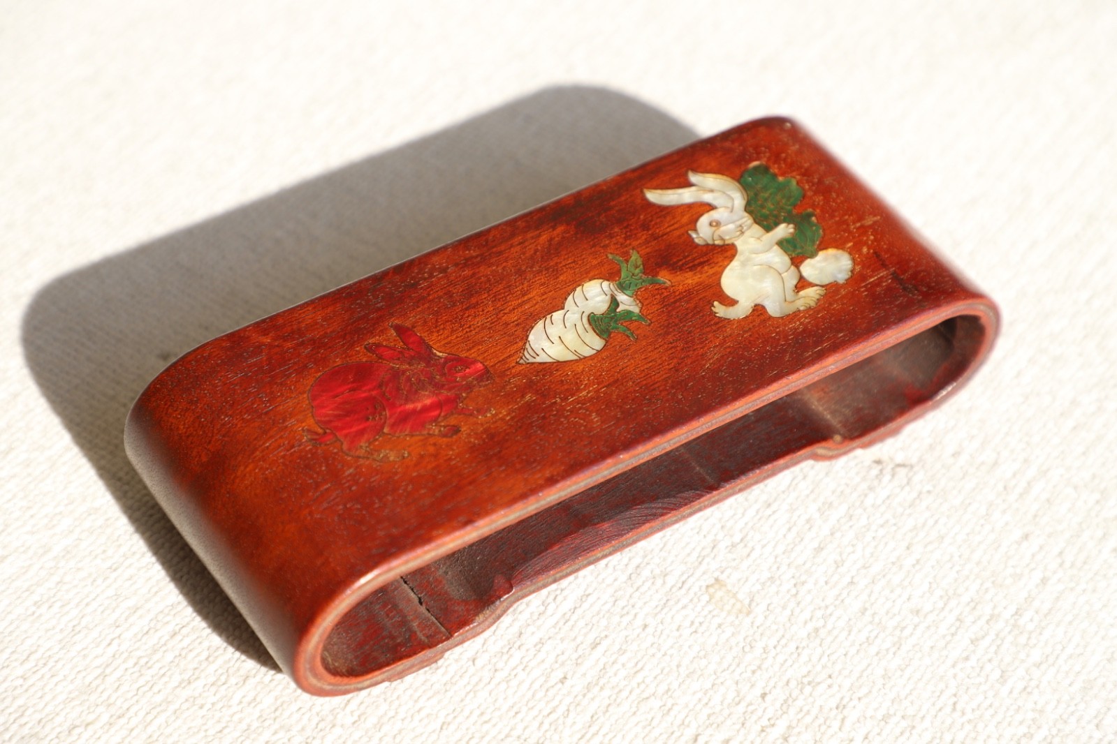 22cm Hand-Carved Rosewood Stand MOP Rabbit Inlay Chinese Decorative Display Base