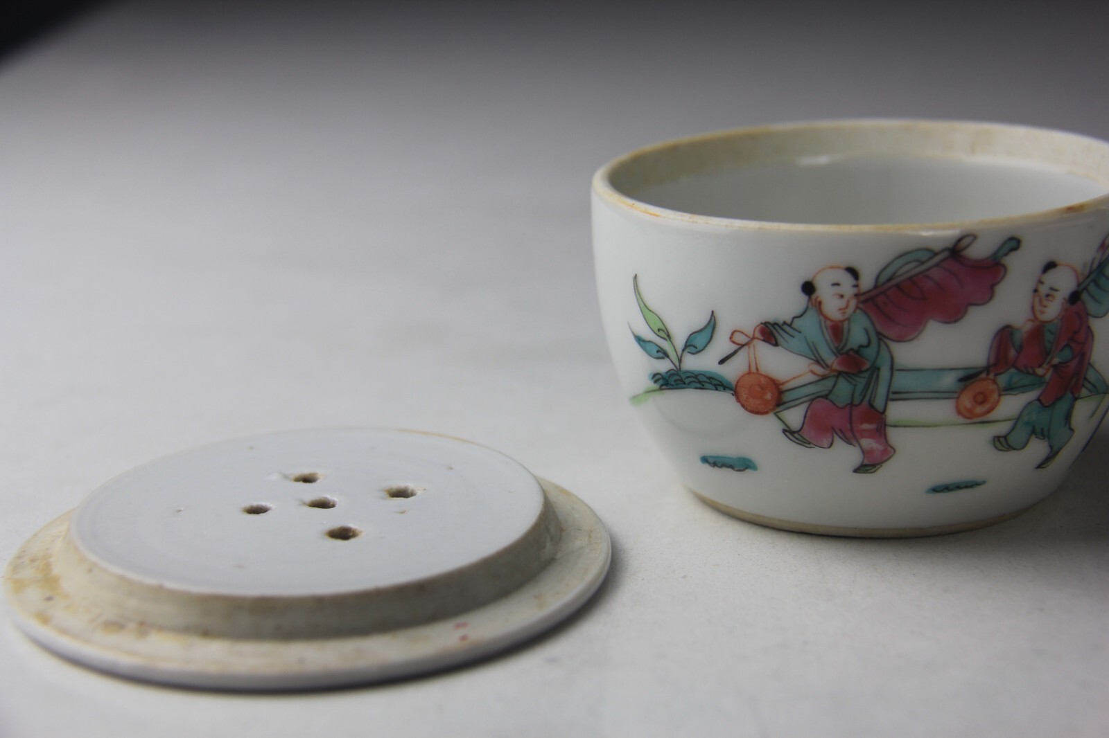 Antique Chinese Porcelain Famille Rose Cricket Cage Box