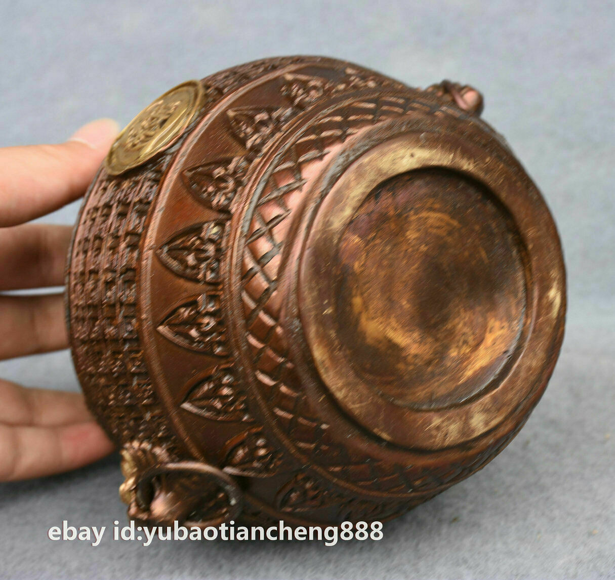 Chinese Folk Bronze Golden Toad Spittor wealth Beast Head Statue Tank Jug Jar