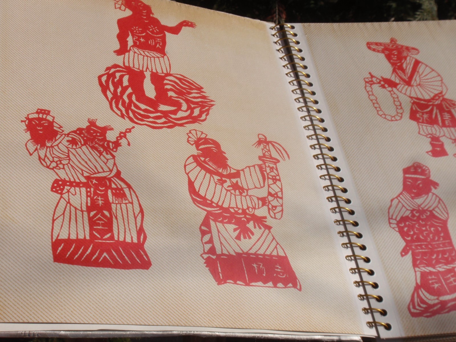 LOT OF 54 BEAUTIFUL CHINESE FIGURES RICE PAPER CUT OUTS WARRIORS FOLK ART