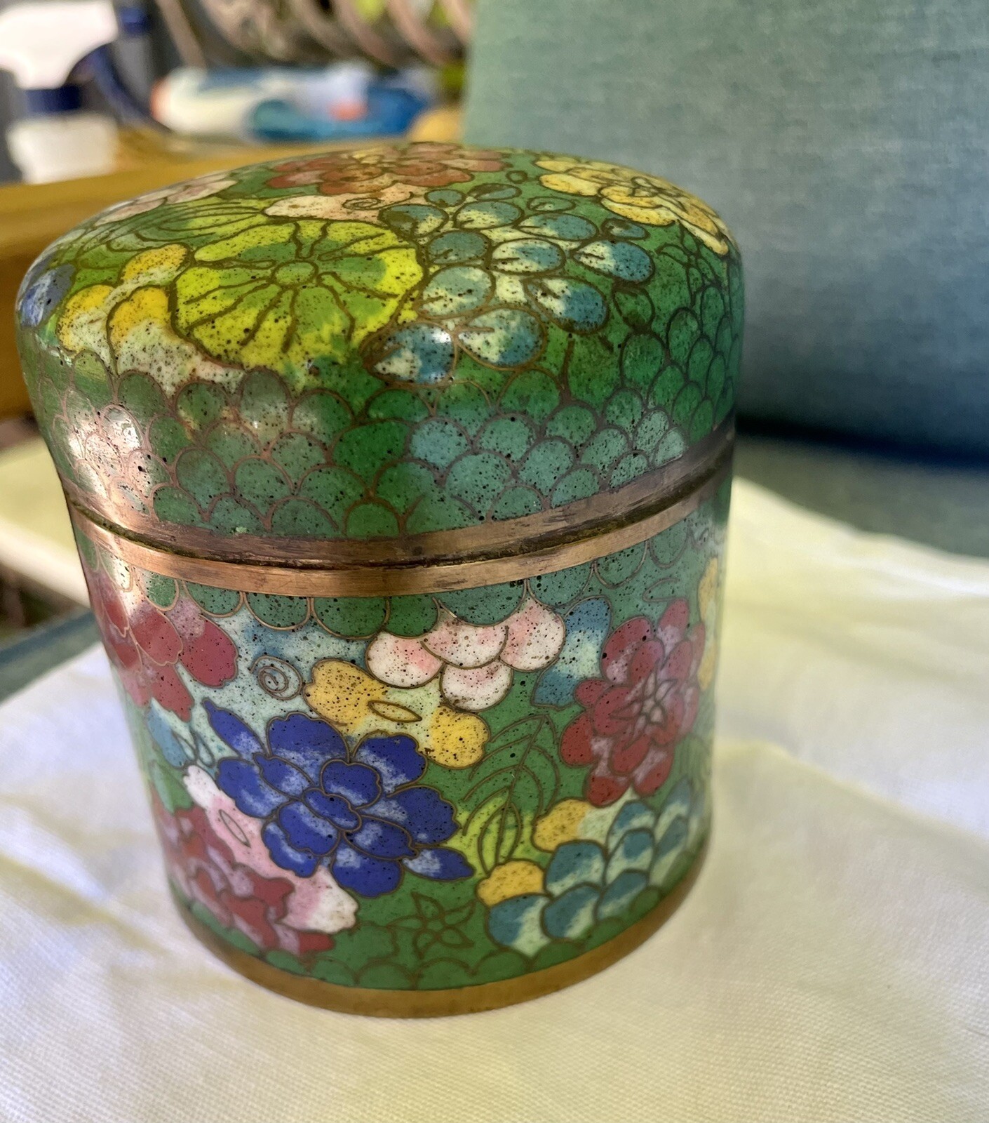 Late 1800’s Chinese Cloisonne Enamel Metal Tea Caddy W Lid