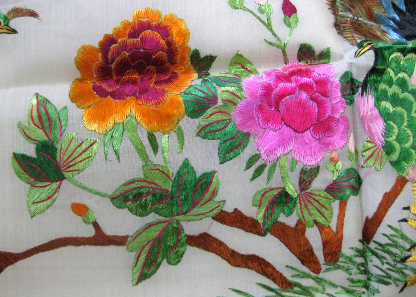 Vintage Silk Embroidery Peacock & Phoenix Chi Wen Silk Weaving Co. Hong Kong