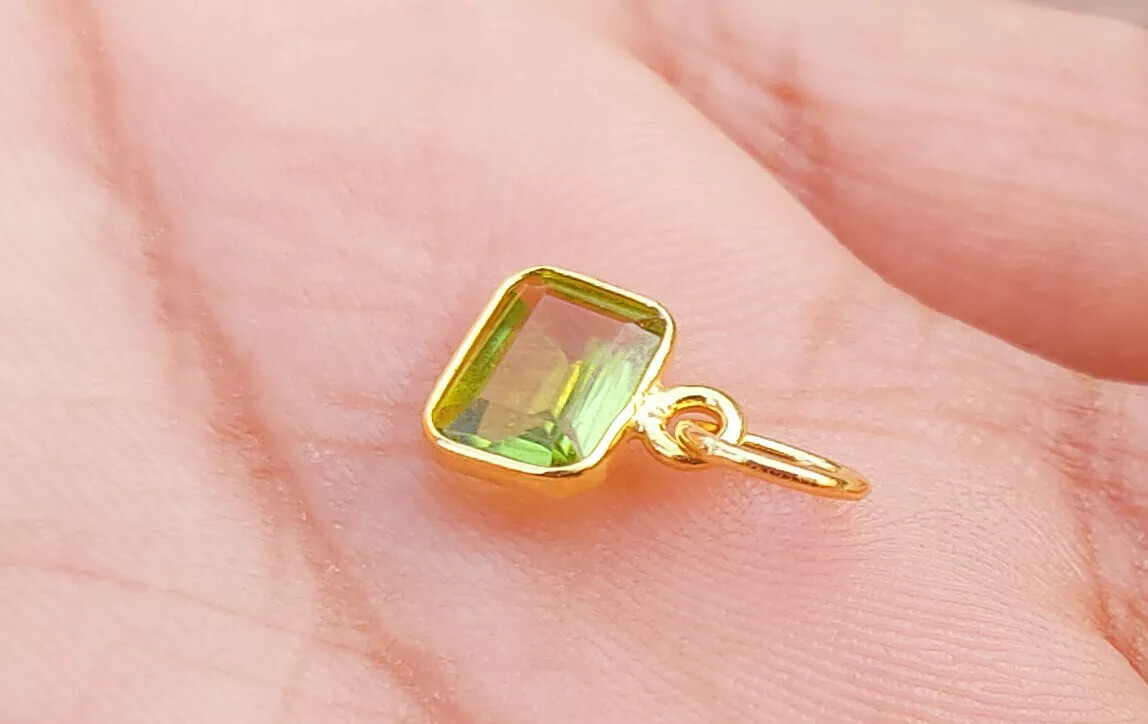 Natural Peridot Gold Charm Pendant 18k Solid Yellow Gold Handmade Necklace Charm