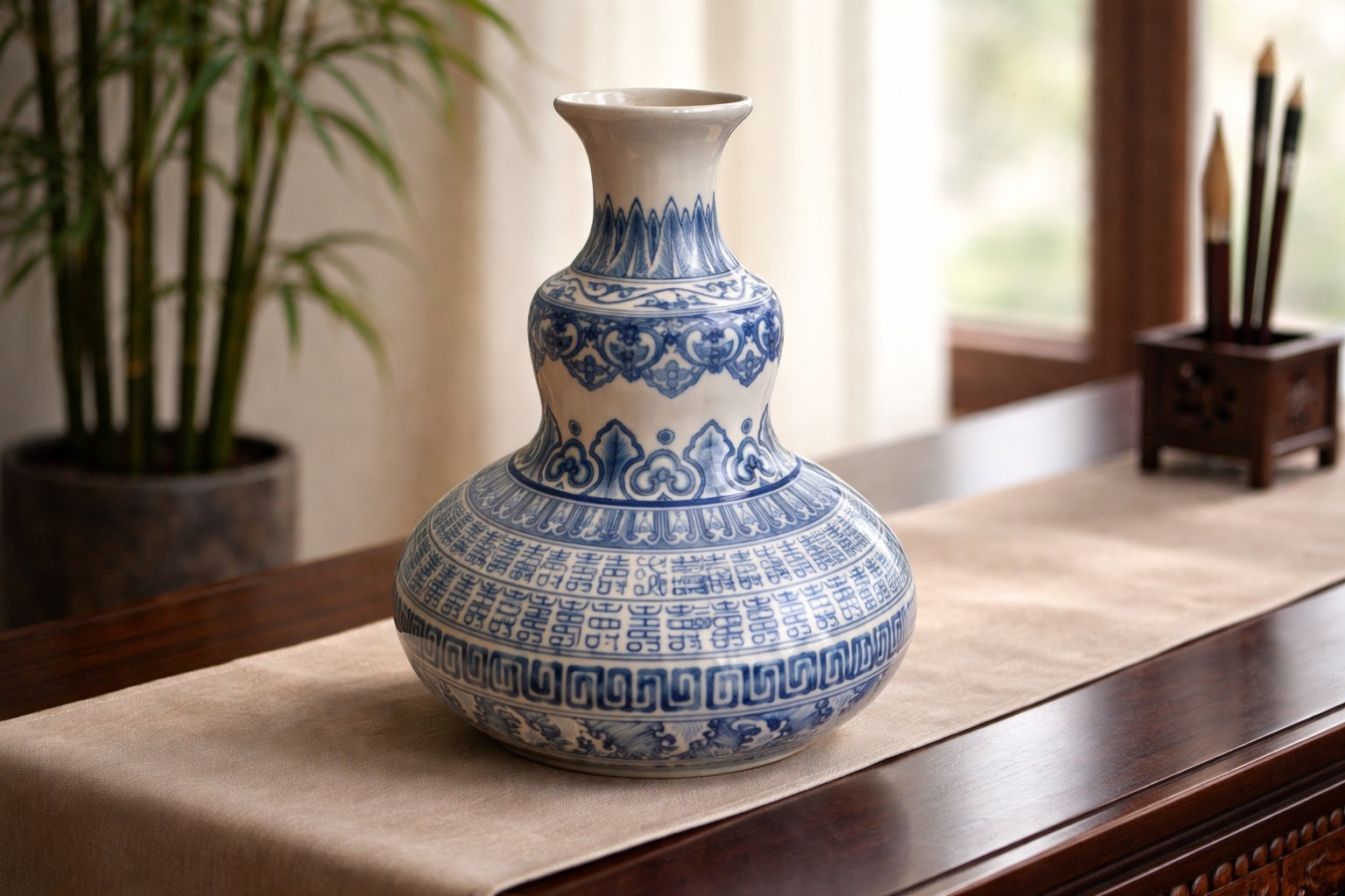 VTG 1900-1950 TOBACCO & WINE MONOPOLY BUREAU TAIWAN PORCELAIN BLUE SAKE BOTTLE