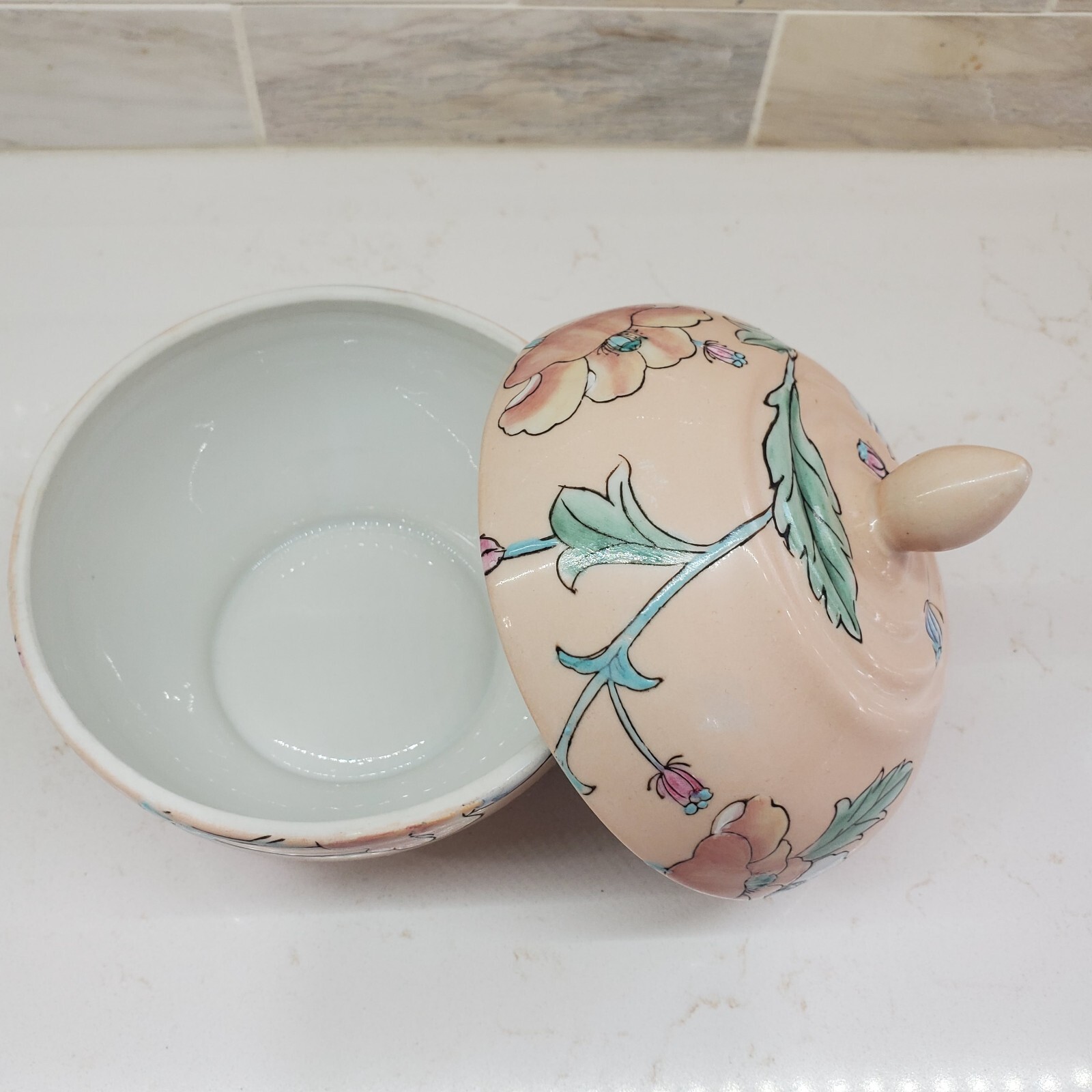 Pink Lidded Dish Toyo Whispering Garden HFP Macau Floral Ceramic Bowl Lid