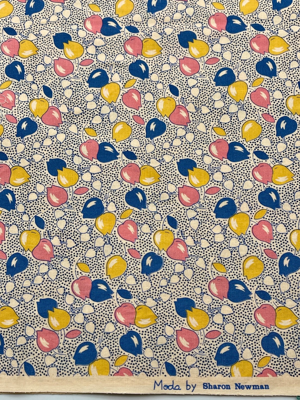 Vtg Moda by Sharon Newman – Pink Yellow Blue Tulips on Cream 2 pcs = 2.33 yds