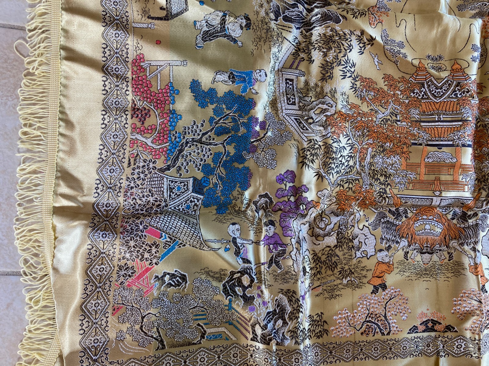 Vintage Silk Satin Brocade Piano Shawl Gold 48″ Fringes Excellent WWII