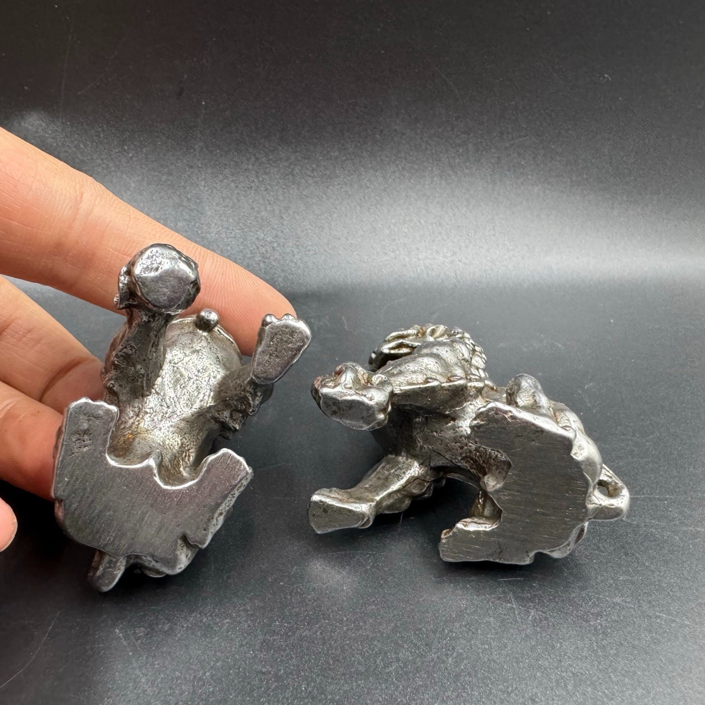Pair Silver Tone Metal Chinese Foo Dog Lion Mini Statues Feng Shui Protection