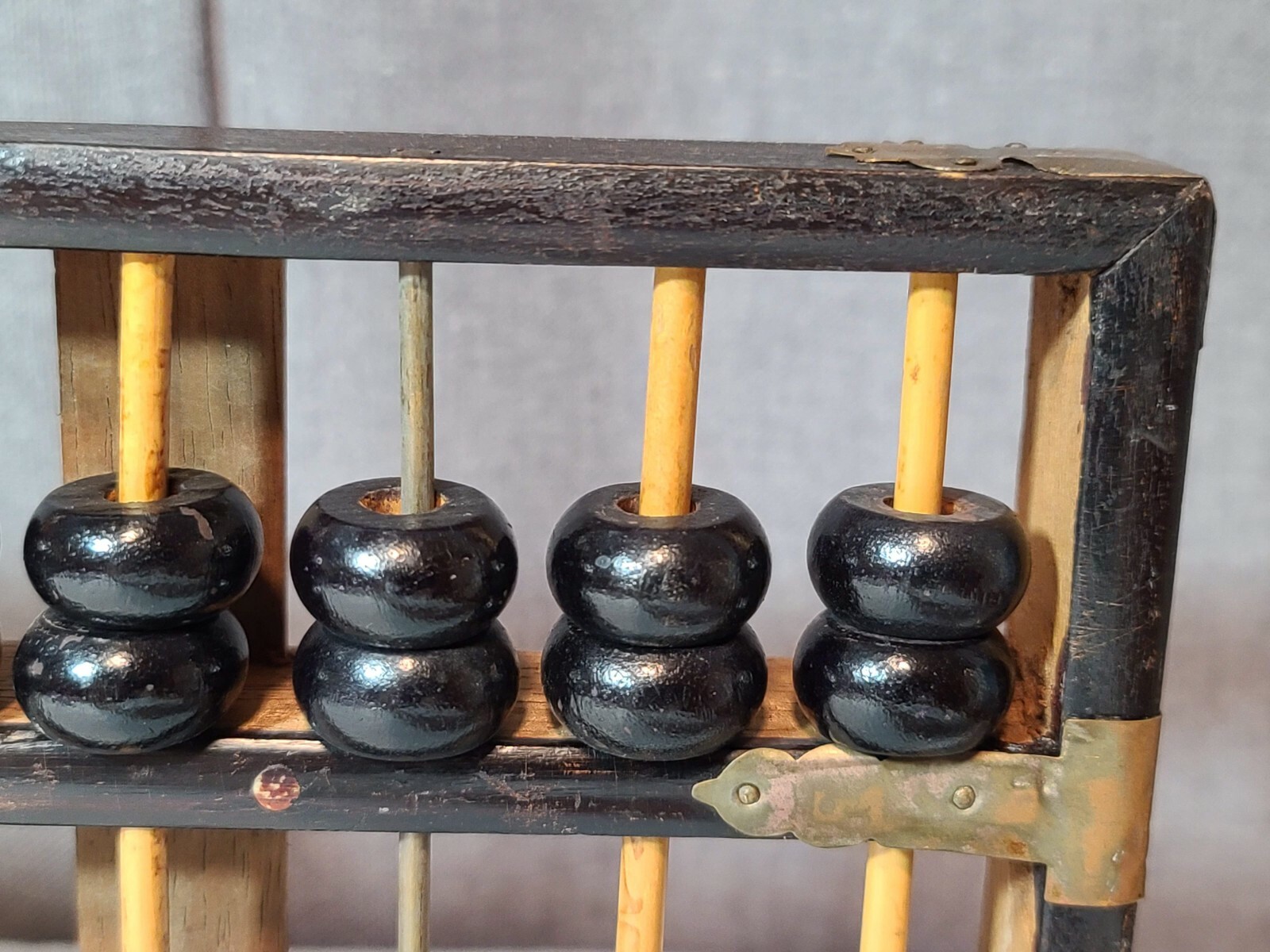 Vintage Chinese Lotus Flower Brand Abacus Wood Brass 11 Rows 77 Beads Original
