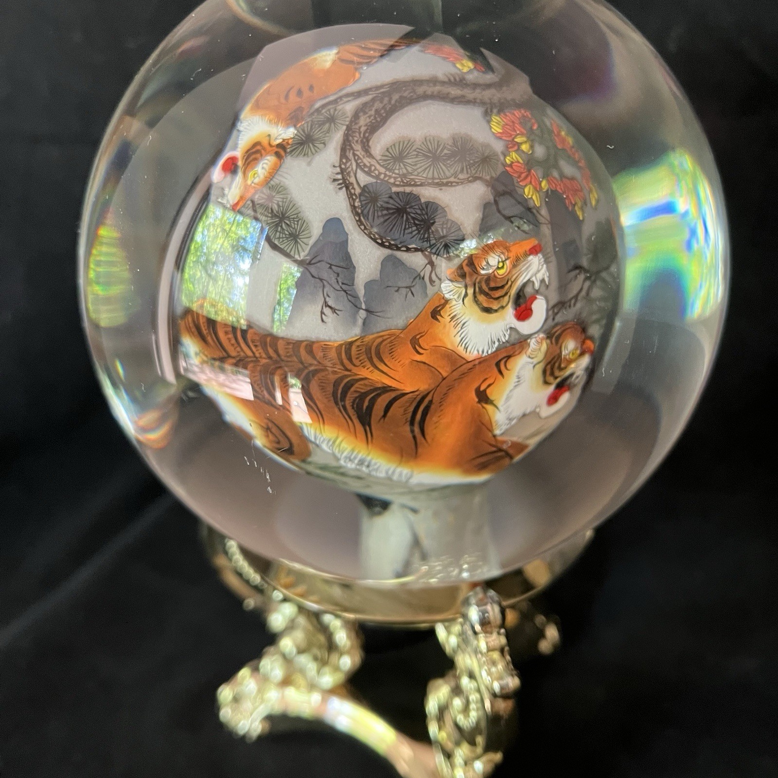 Chinese Glass Globe Five Tigers Inside Painted Reverse Art Lg 4.5in On Gold Base