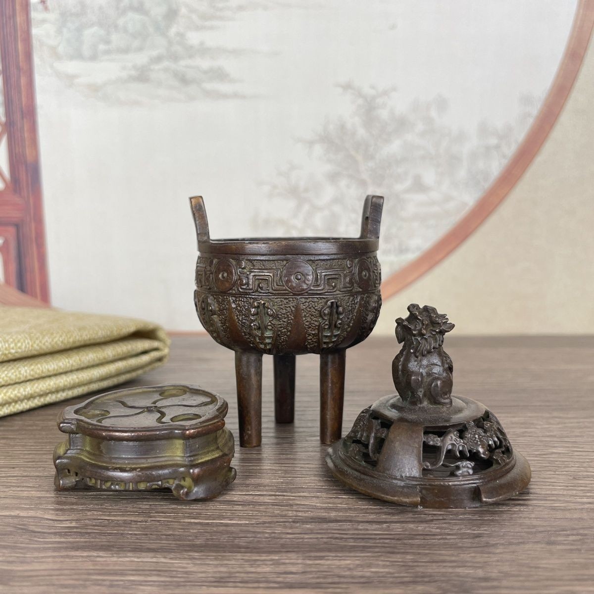 Antique Bronze Tripod Censer Lion Lid Incense Burner Copper Collection Decor