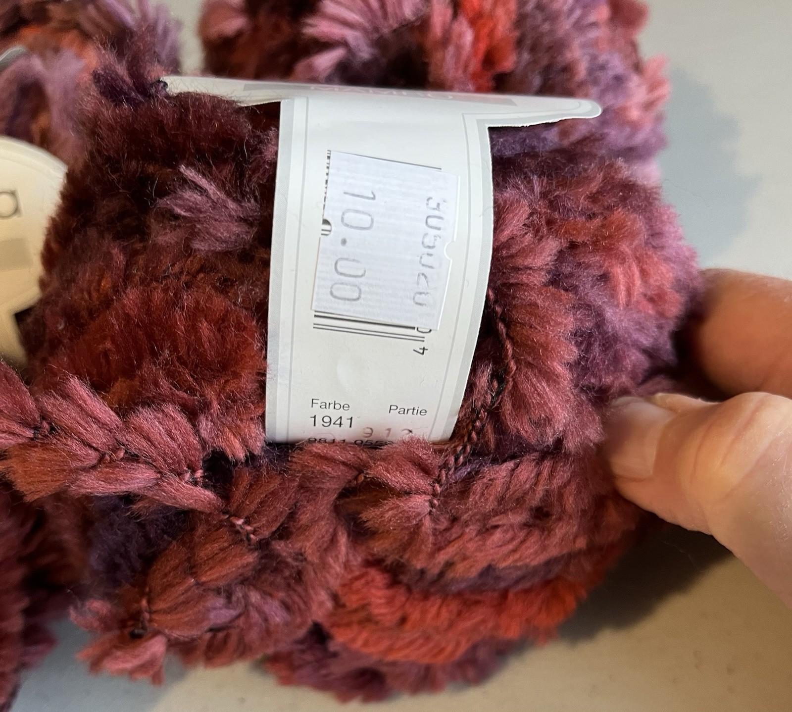 Gedifra Mambo Yarn Eyelash Yarn —Shades Of Burgundy