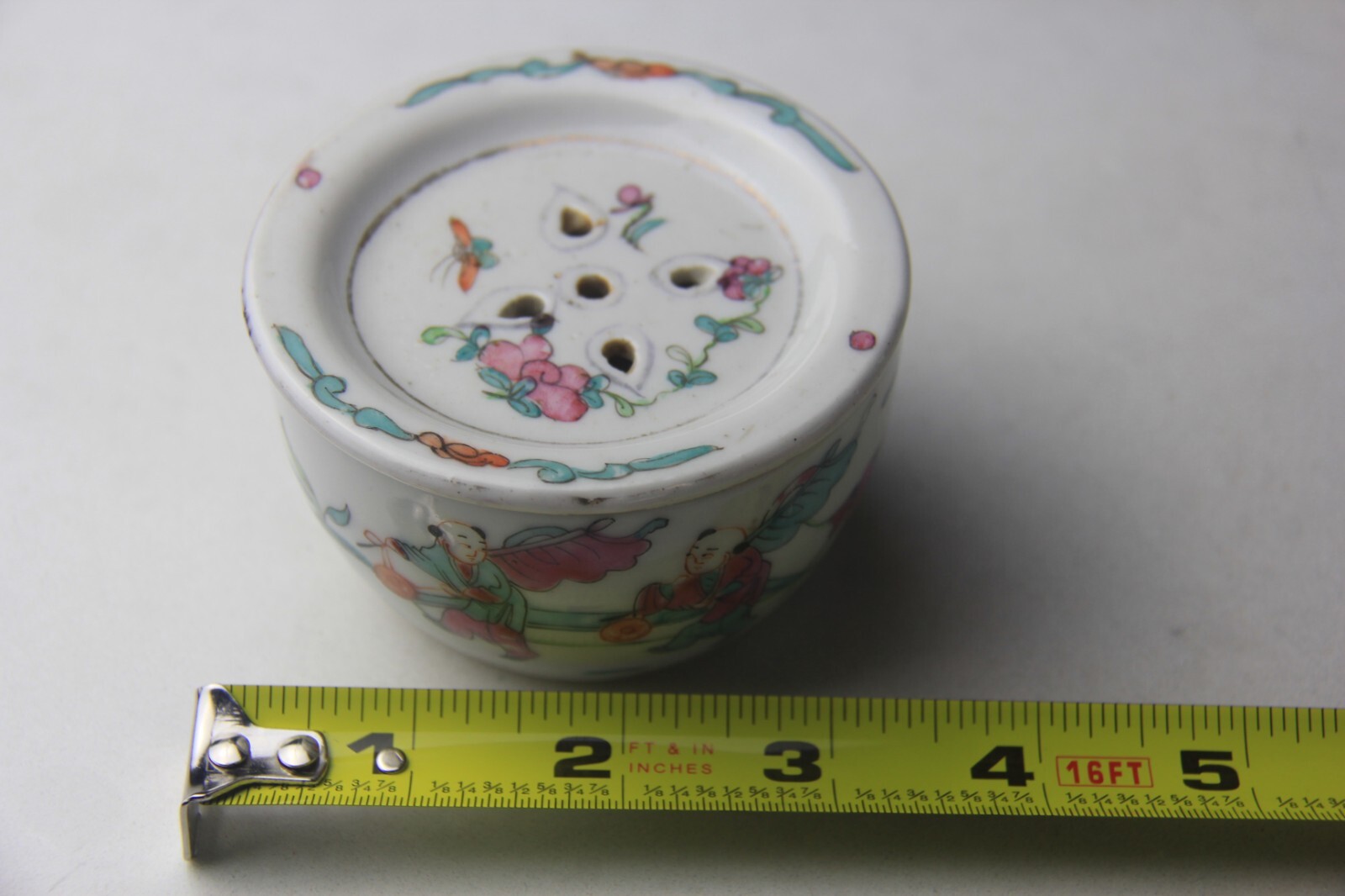 Antique Chinese Porcelain Famille Rose Cricket Cage Box