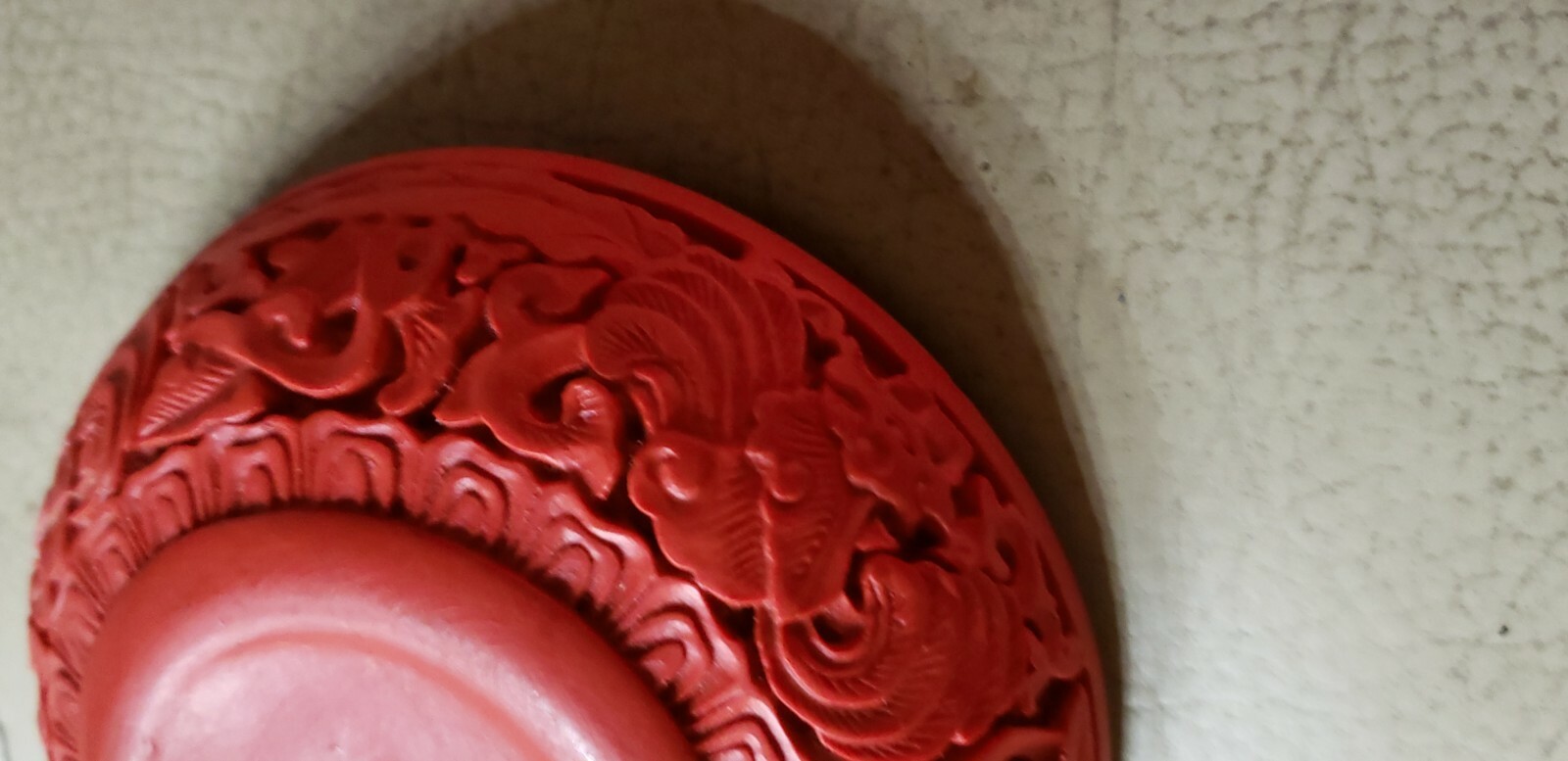 EXQUISITE “Round Cinnabar Trinket Box” with a Phoenix Design on Lid