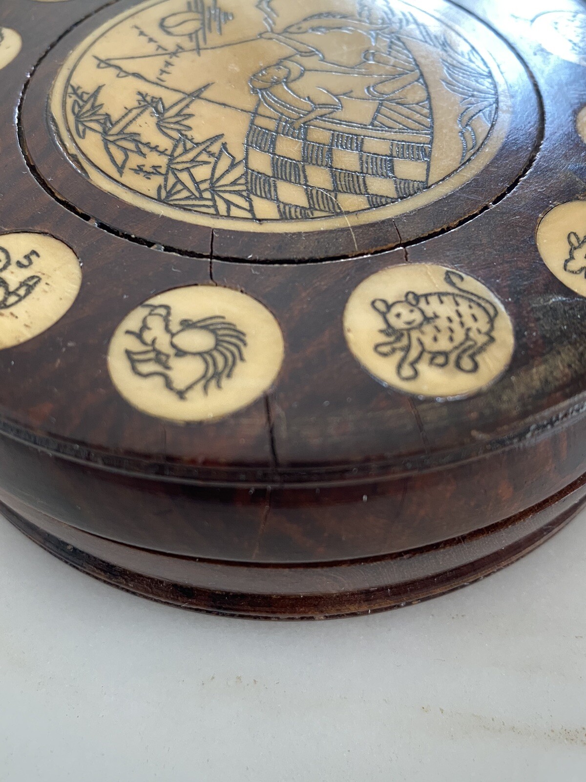 Stunning Antique Chinese Zodiac Compass Wooden Swivel Inlay Wood Engraved