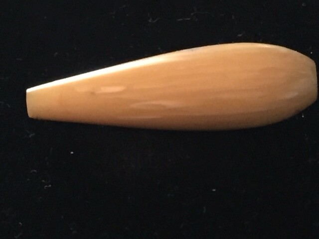 Tear Drop Light BROWN BONE HAIR PIPE CHOKER BEAD PENDANTS 1-1/2″ Vintage