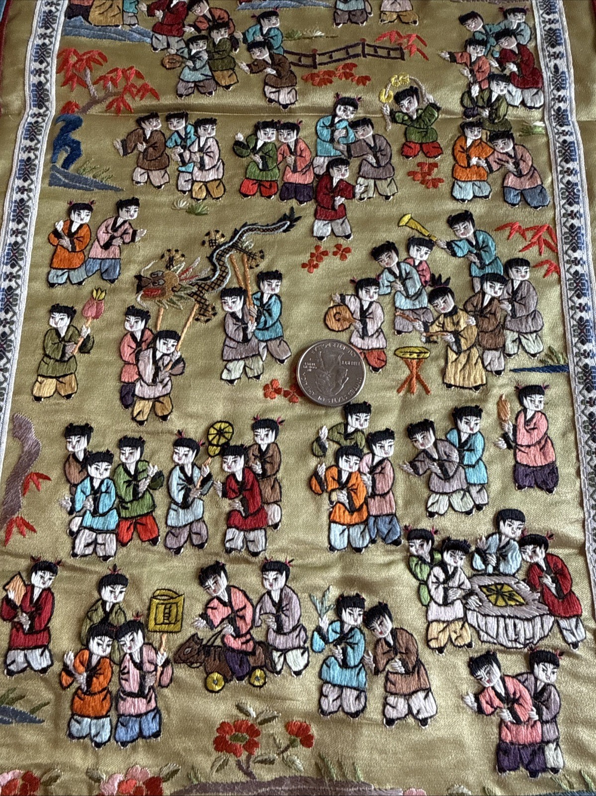 VTG Chinese Embroidered Silk Panel Wall Hanging of 100 Children 25.75” x 13”
