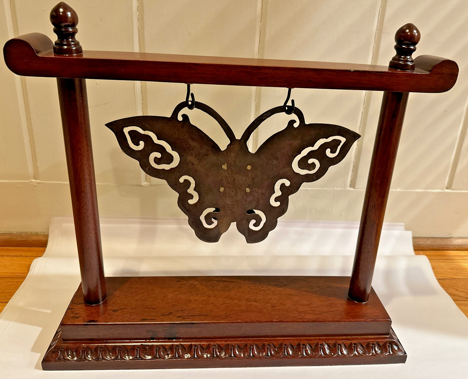 Vintage 2002 Bombay Company Wood & Brass Butterfly Gong Asian Decor -heavy